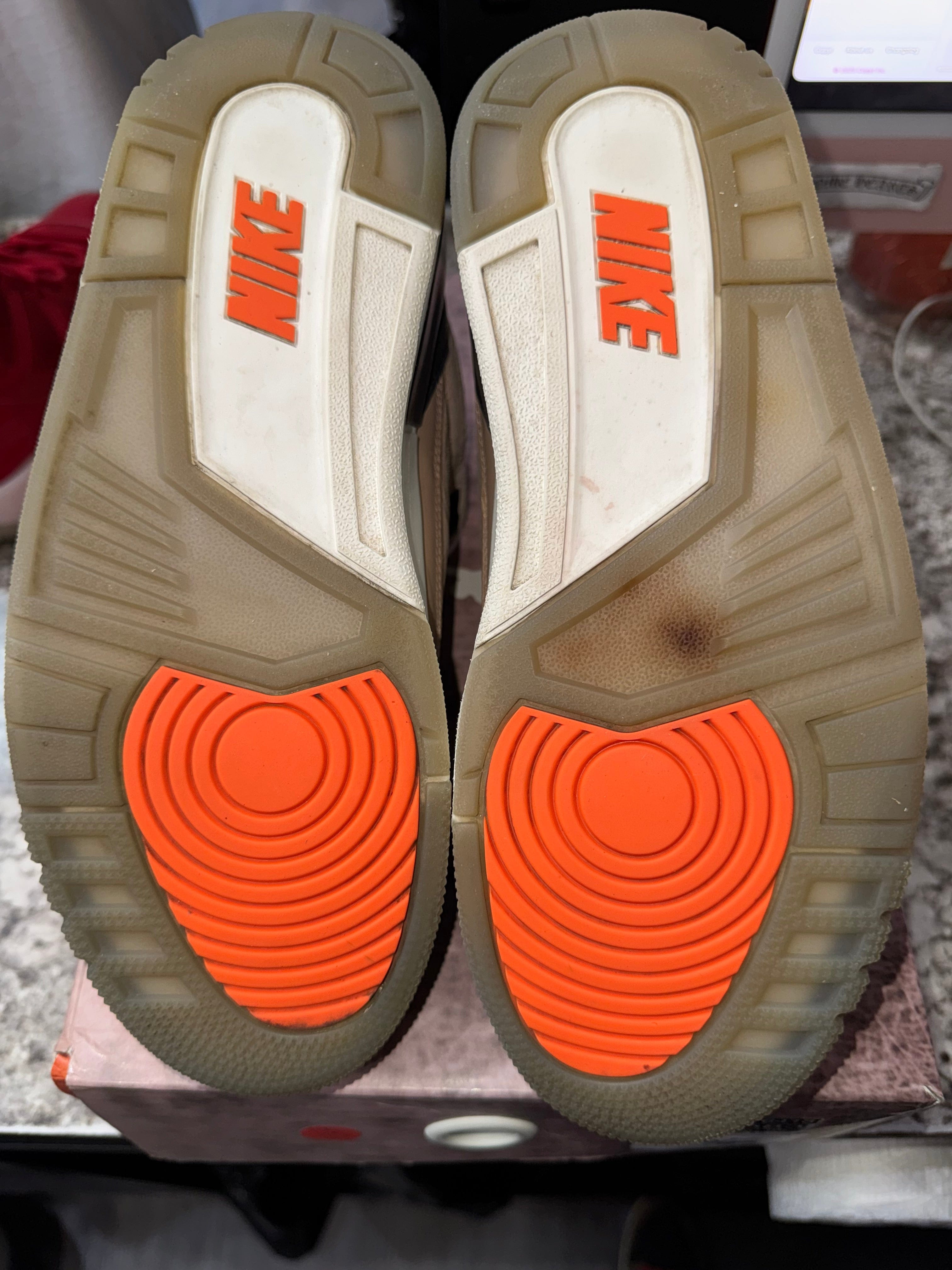 Air Jordan Jordan 3 Retro JTH Bio Beige (DAMAGED BOX)