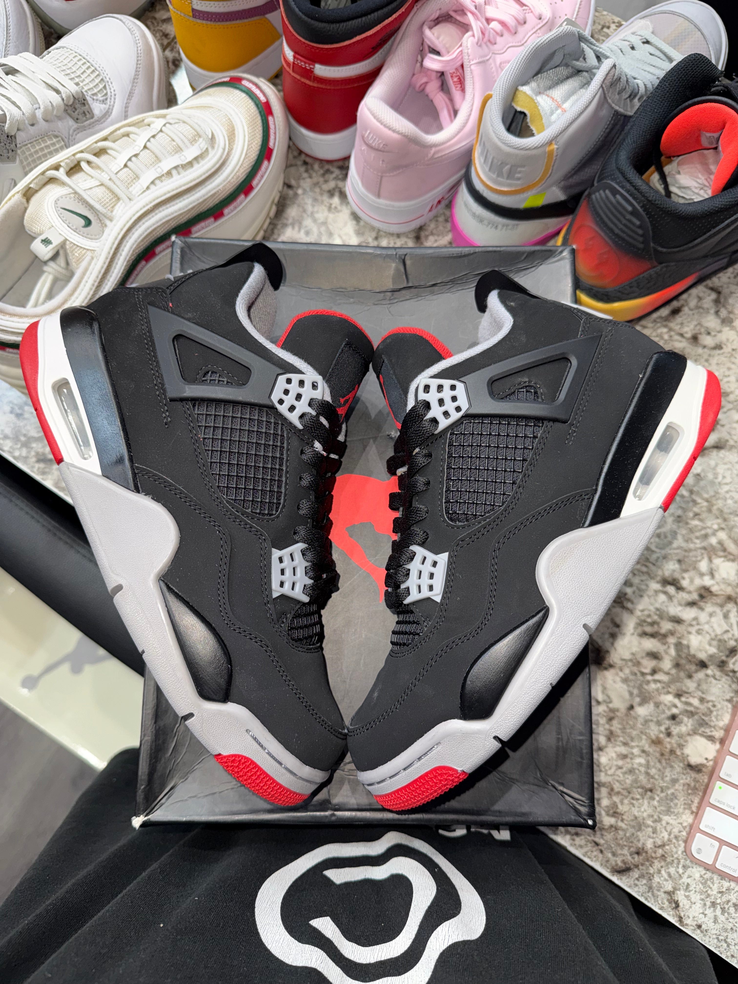 Air Jordan Jordan 4 Retro Bred (2019)