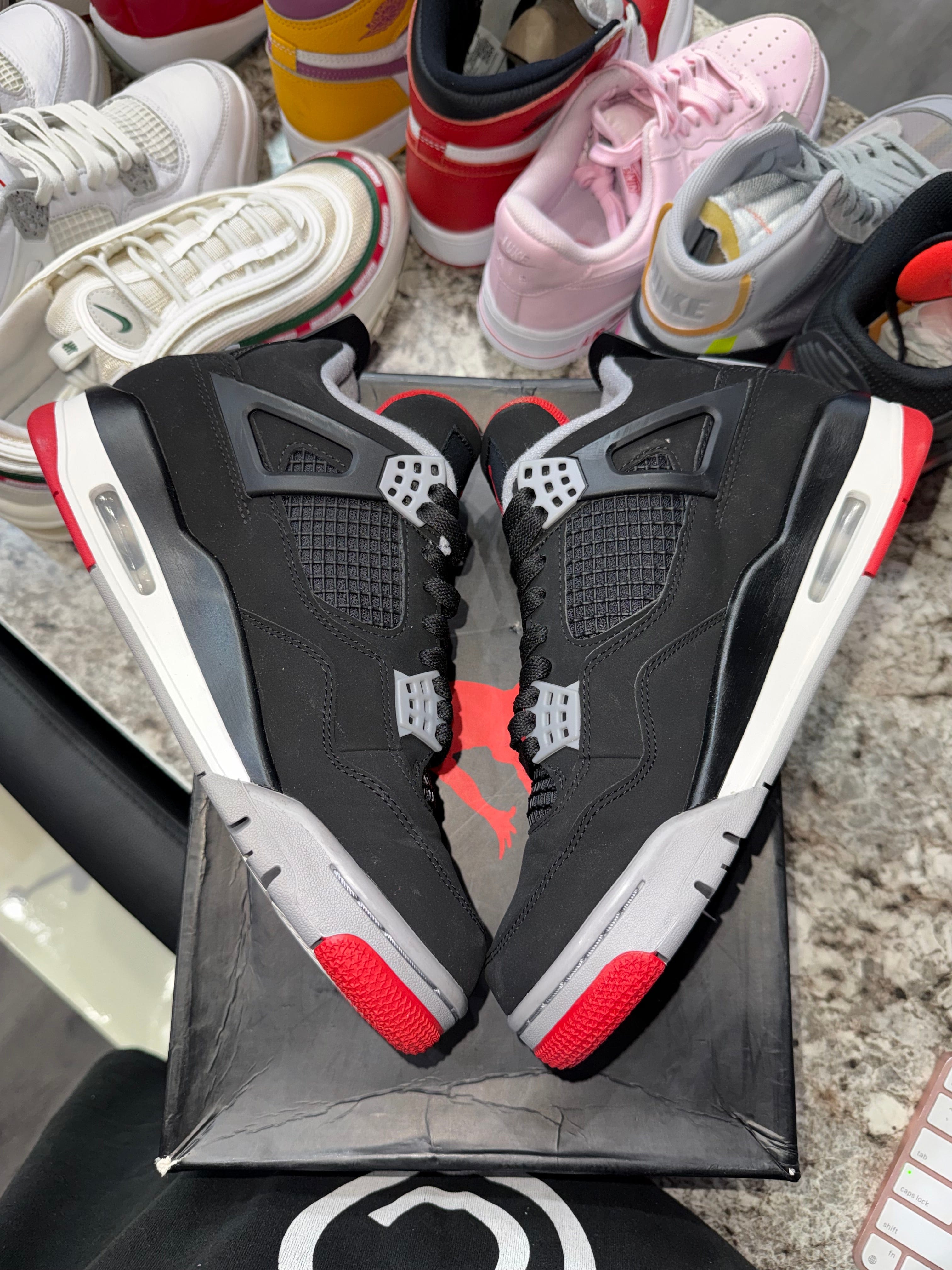 Air Jordan Jordan 4 Retro Bred (2019)