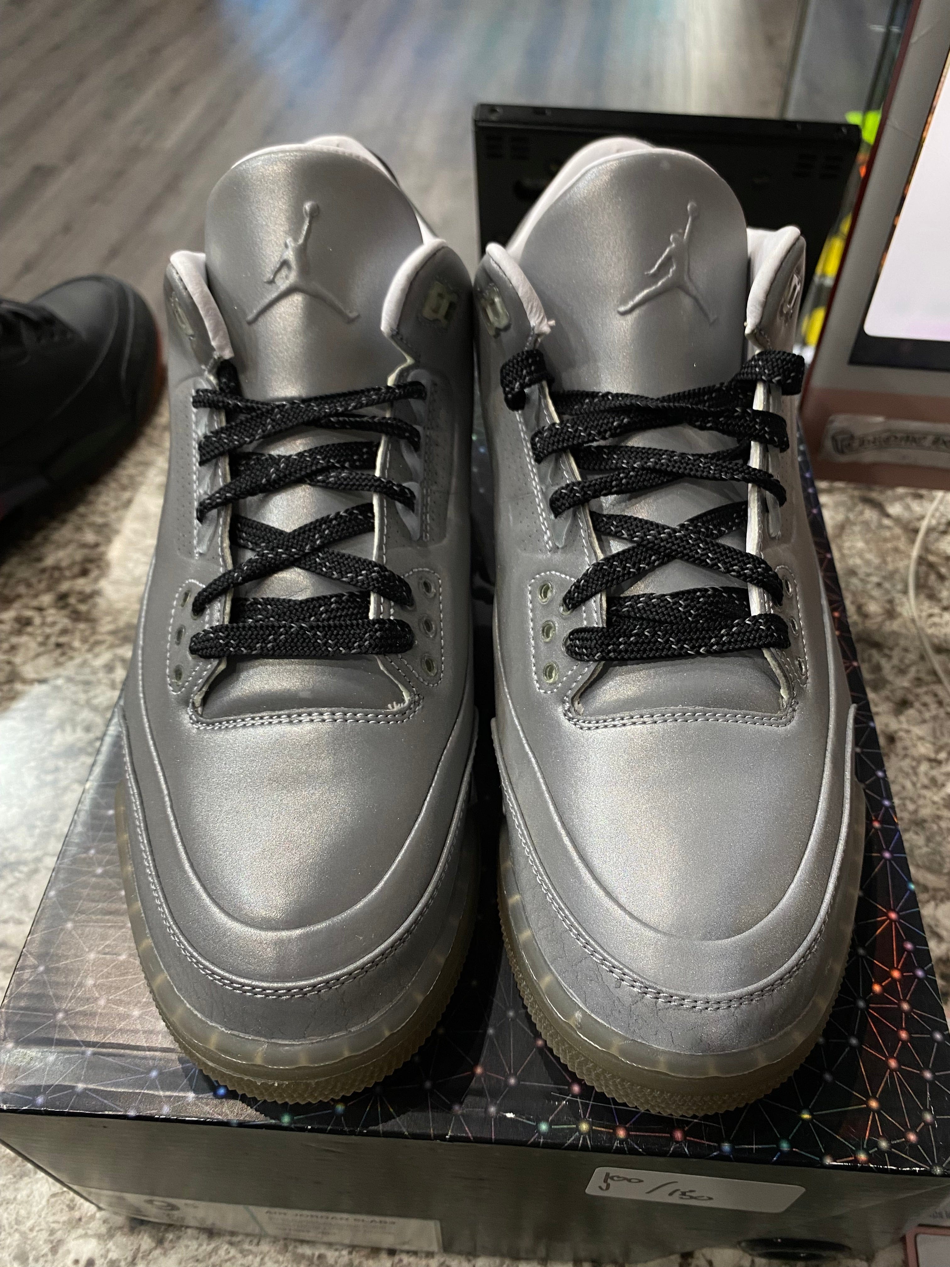 Air Jordan Jordan 3 Retro 5Lab3 Silver (DAMGED BOX)