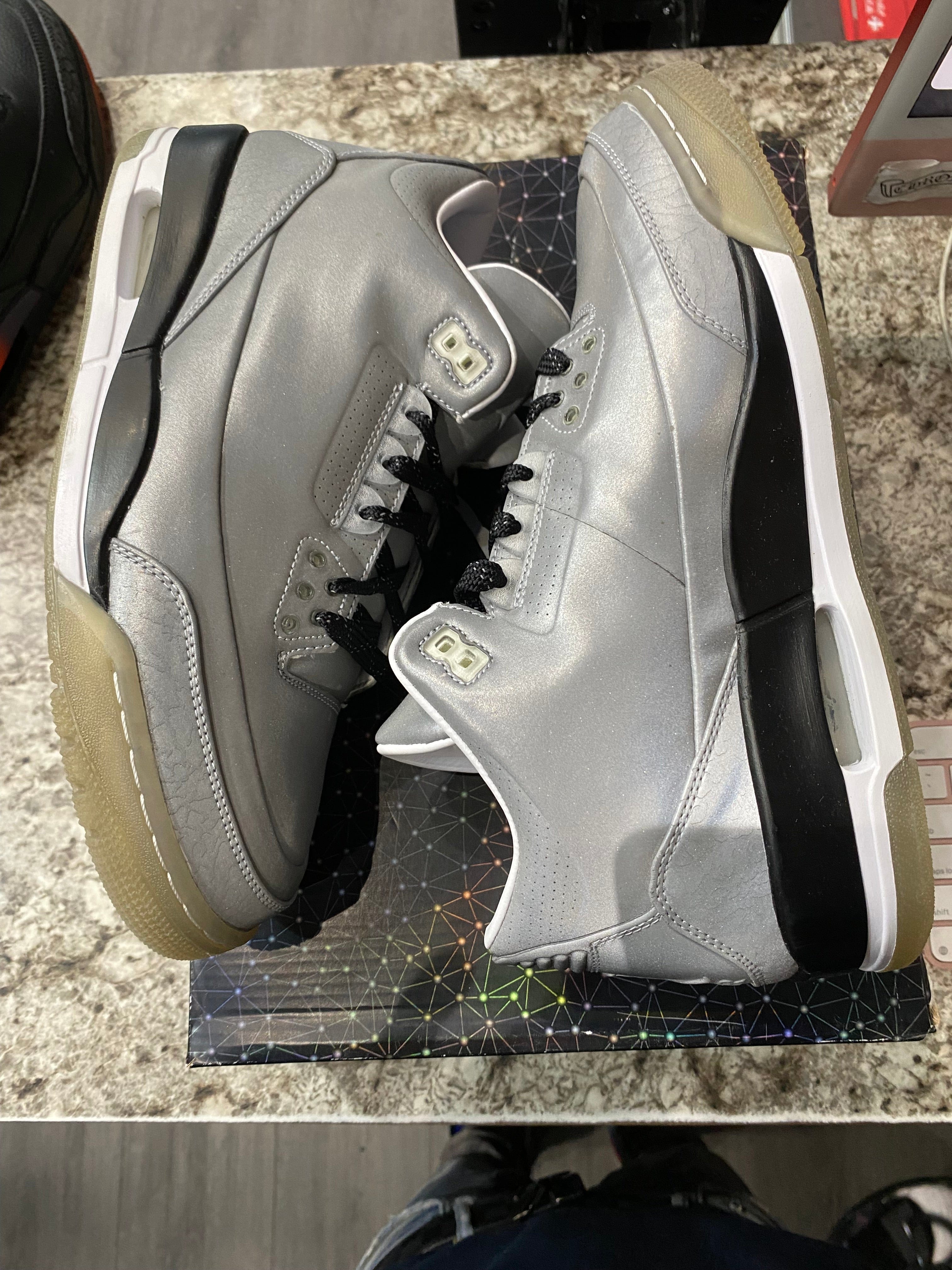 Air Jordan Jordan 3 Retro 5Lab3 Silver (DAMGED BOX)