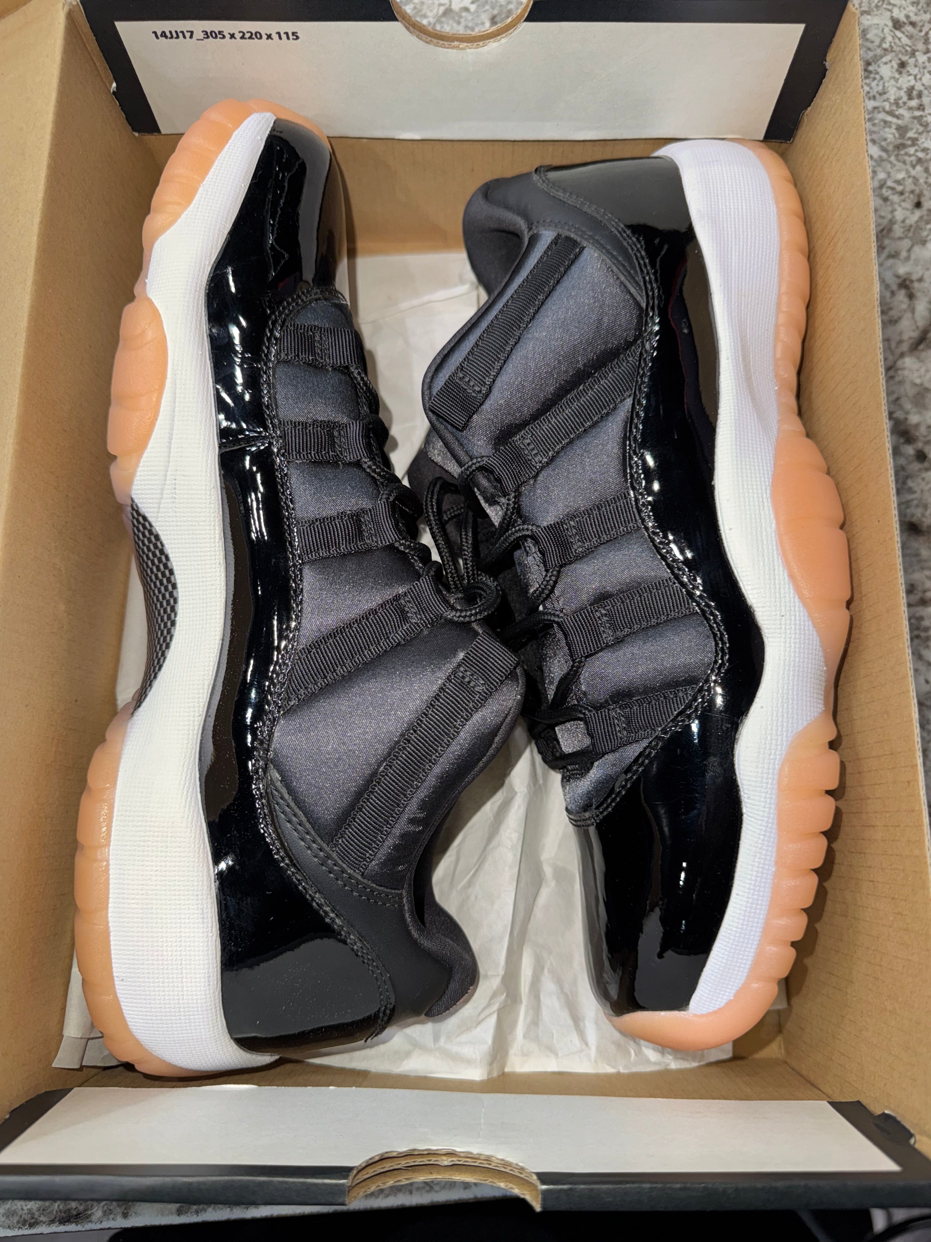 Air Jordan Jordan 11 Retro Low Bleached Coral (GS)