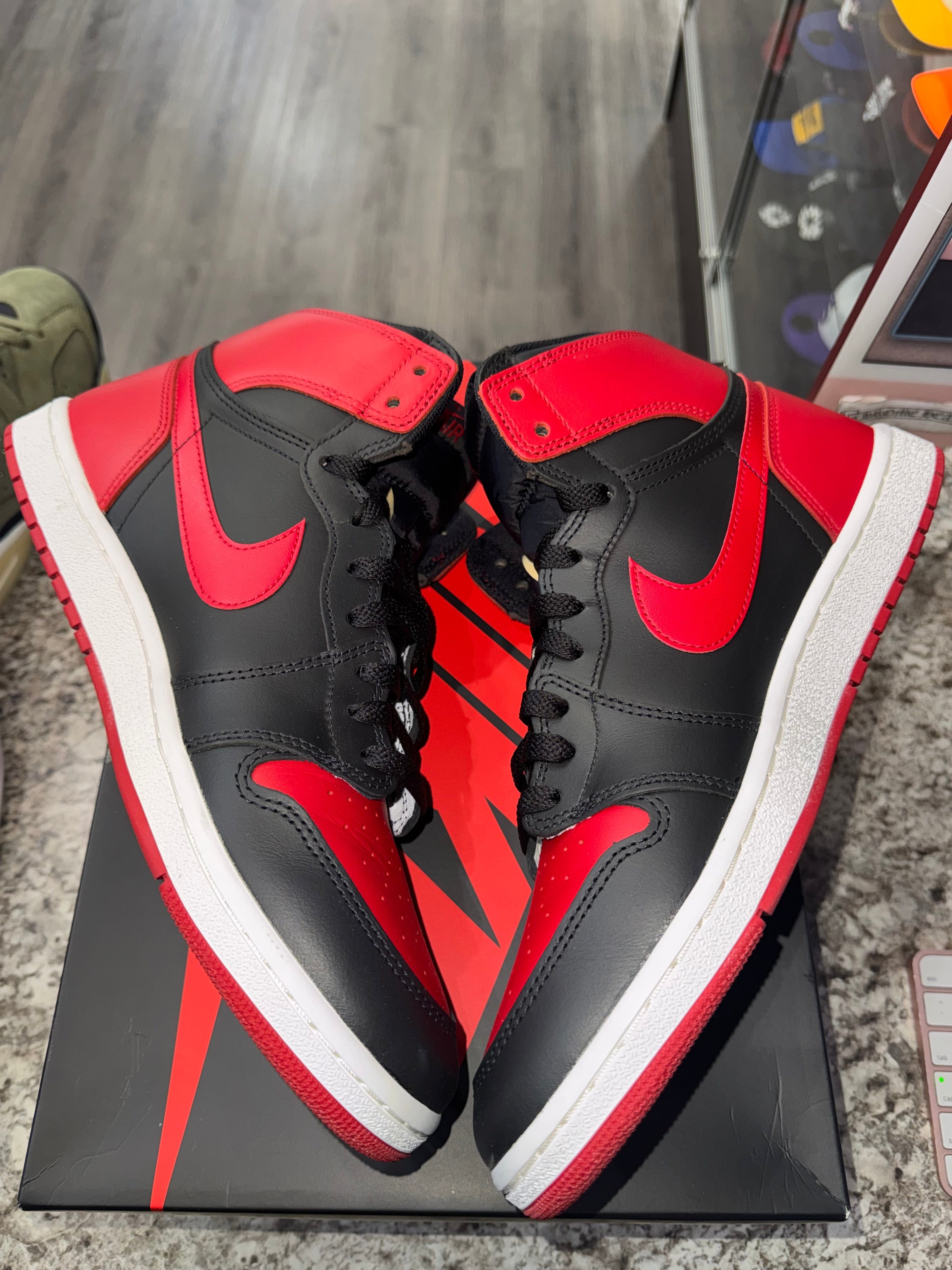 Air Jordan Jordan 1 Retro High '85 OG Bred (2025)