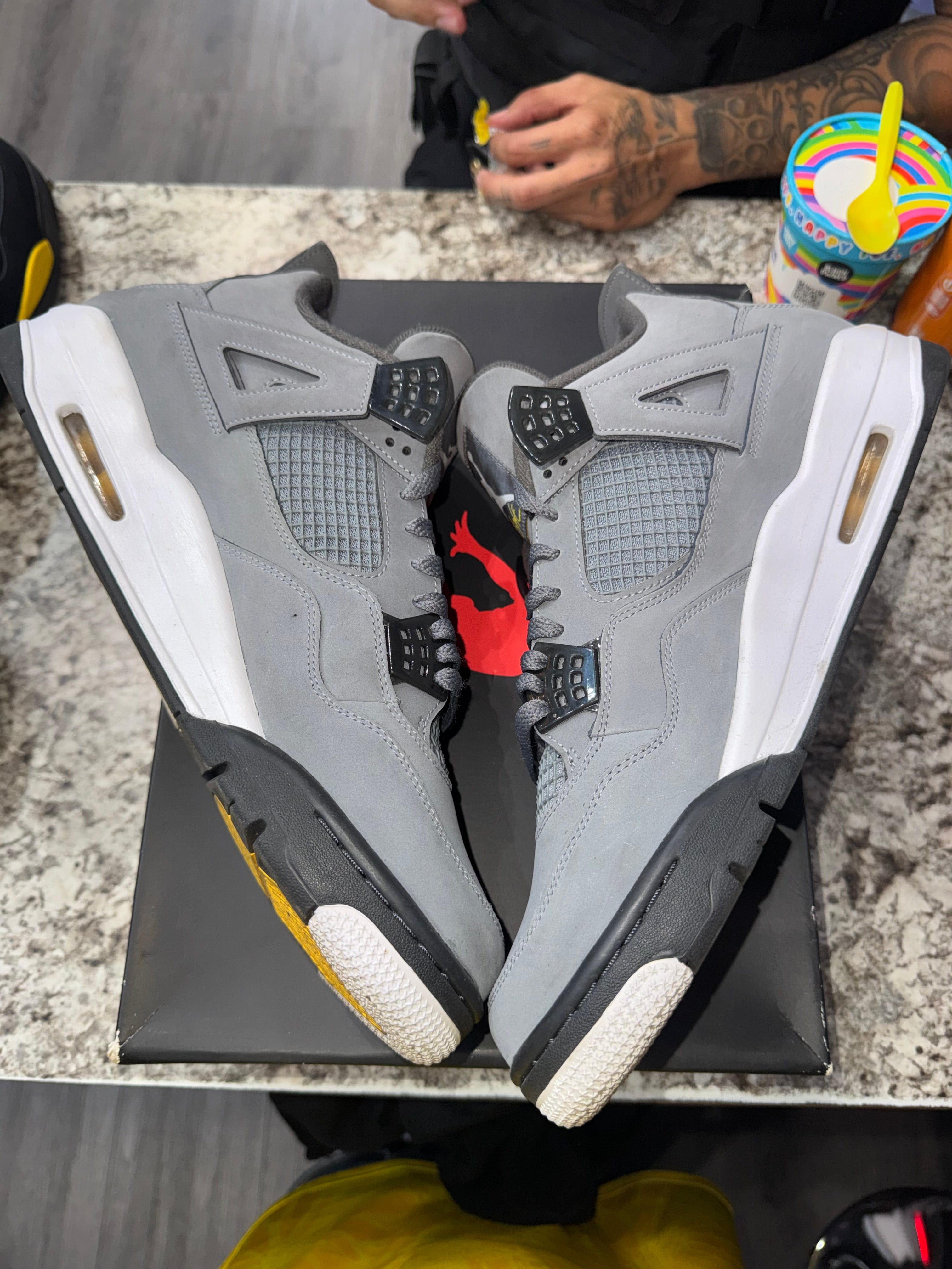 Air Jordan Jordan 4 Retro Cool Grey (2019)