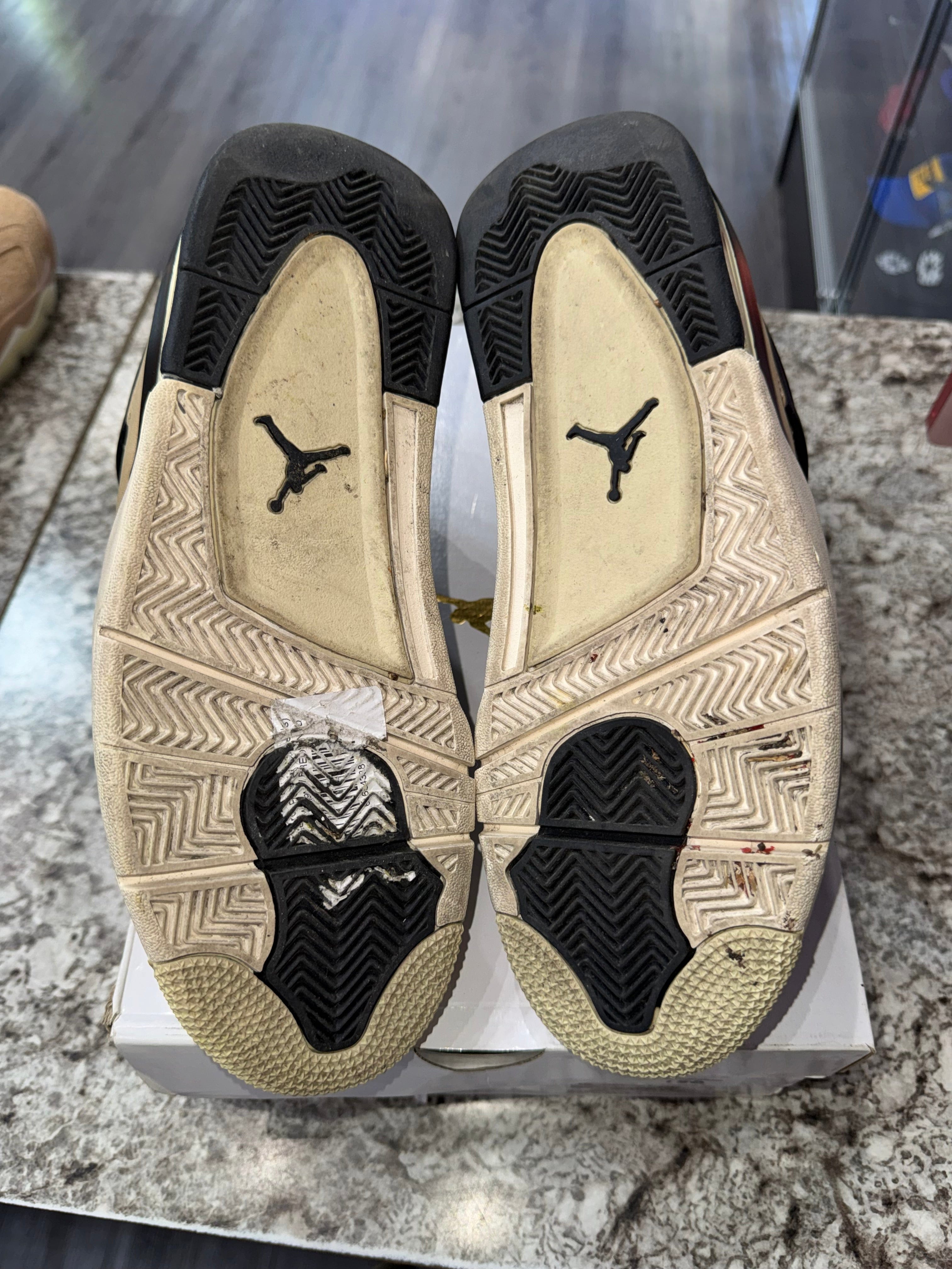 Air Jordan Jordan 4 Retro Fossil (Women's)