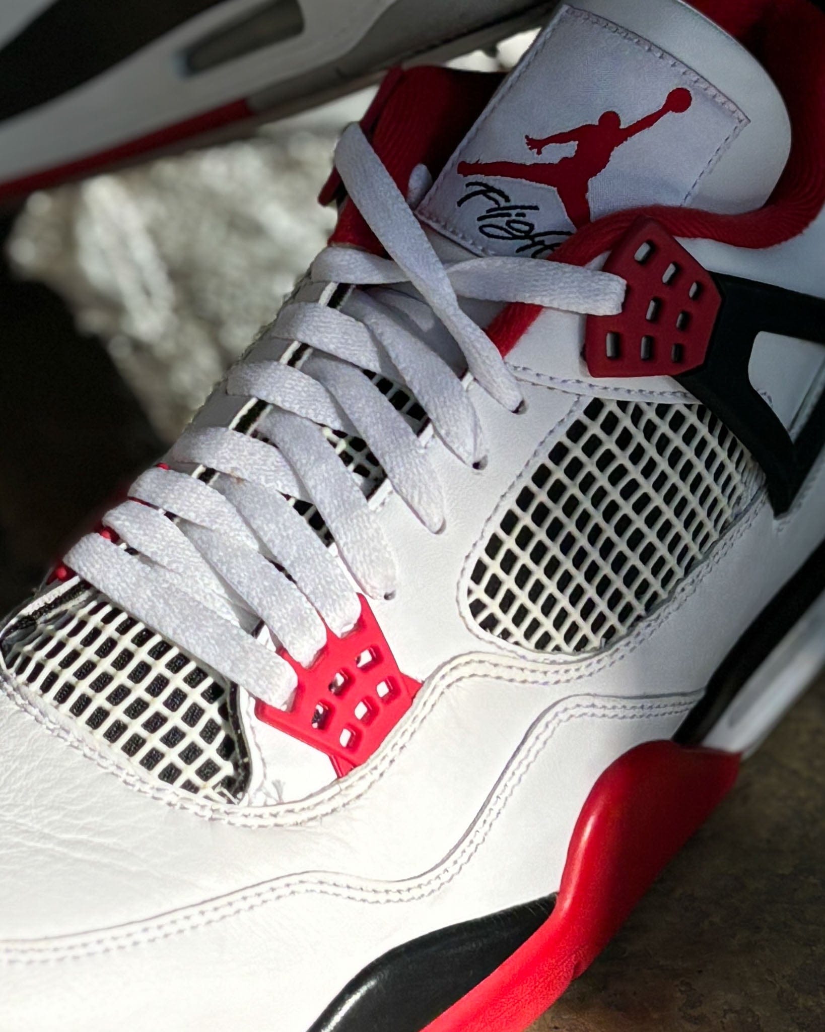 Air Jordan Nike Air Jordan 4 Retro White/Red Black - Tech Grey (UK 10)