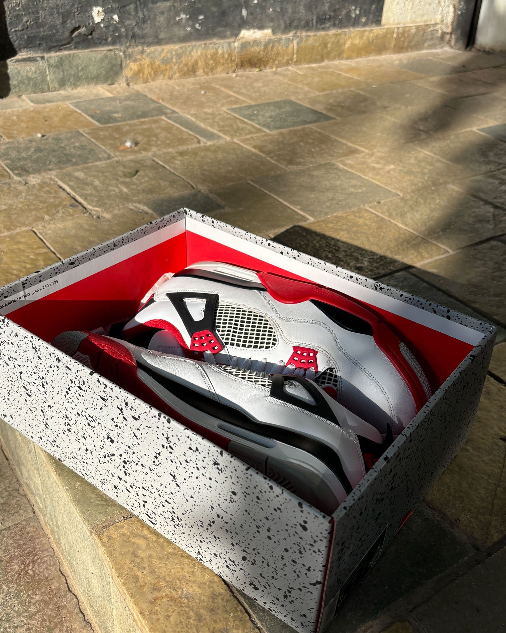 Air Jordan Nike Air Jordan 4 Retro White/Red Black - Tech Grey (UK 10)