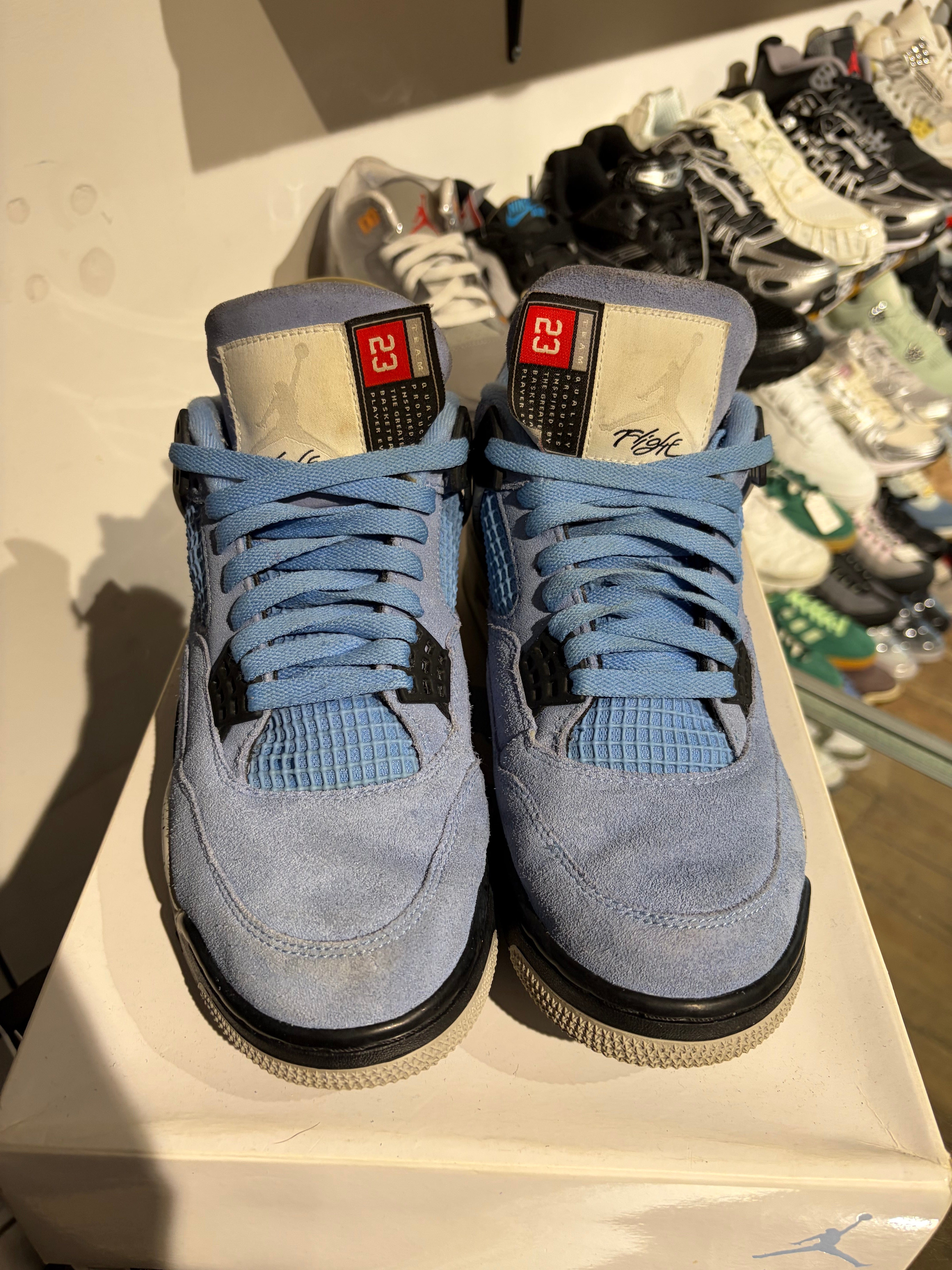 Air Jordan Jordan 4 University Blue UK 8.5