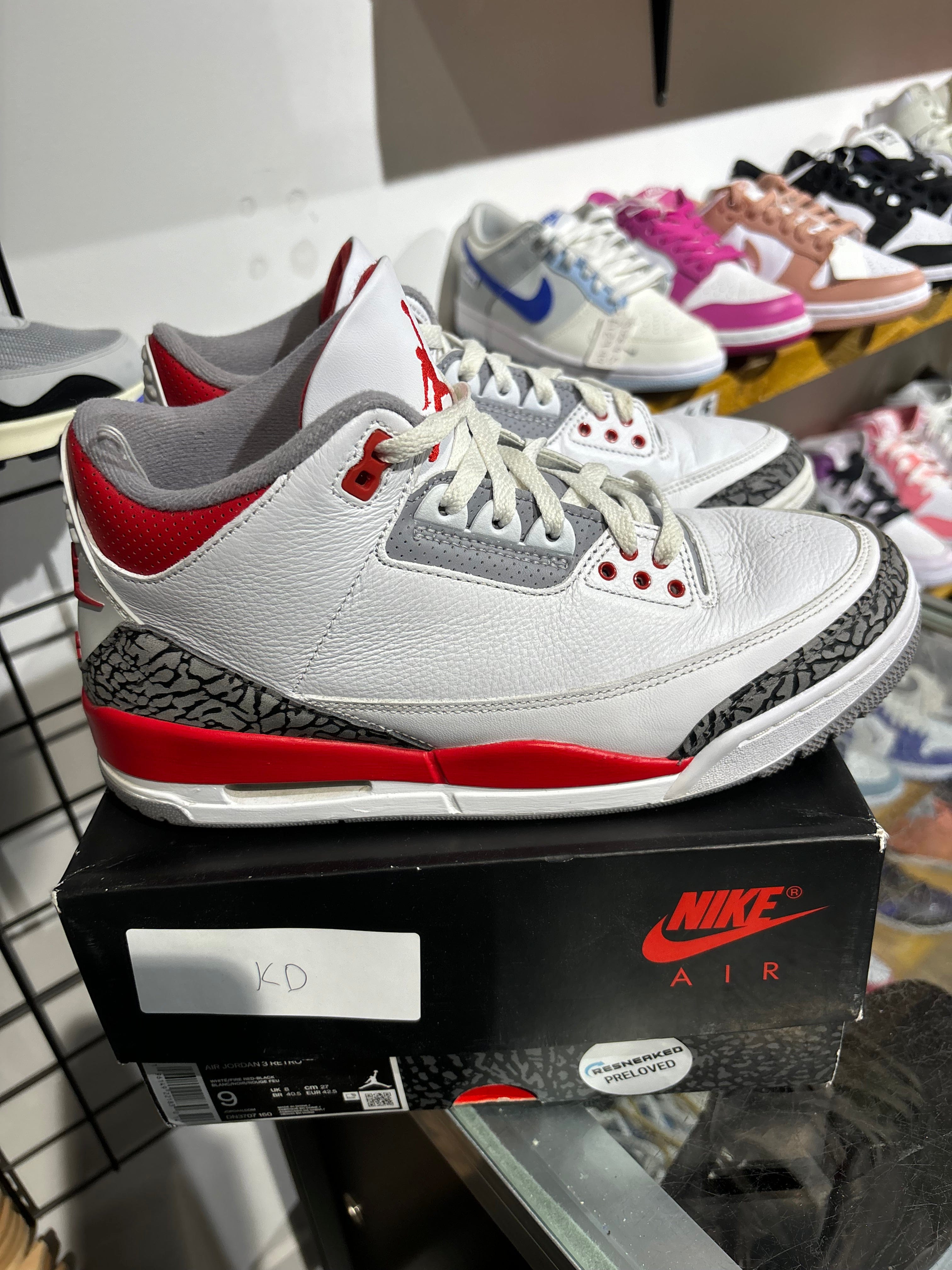 Air Jordan Jordan 3 Fire Red UK 8