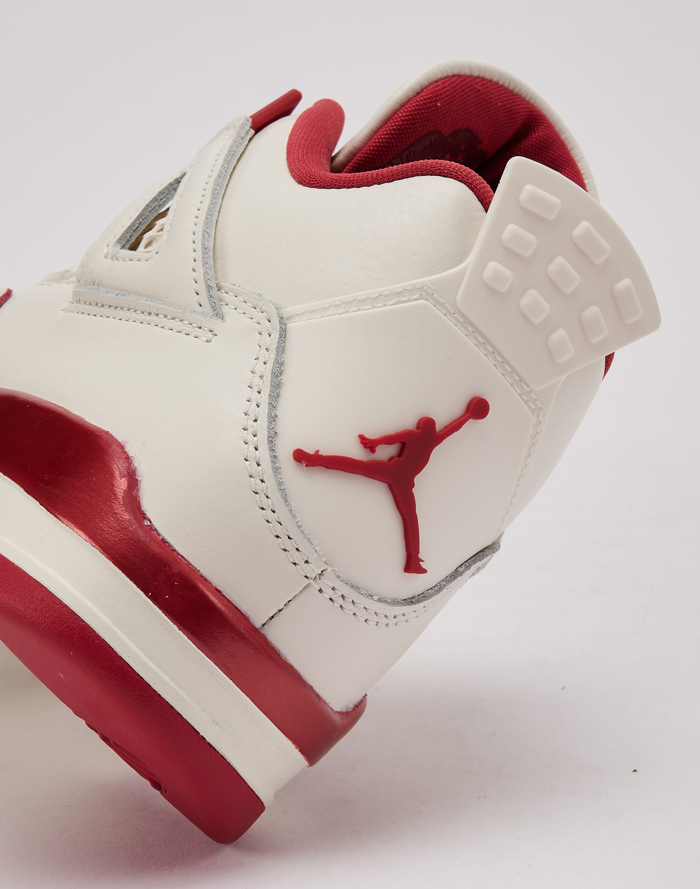 Air Jordan Jordan Air Jordan 4 Retro Pale Ivory and Tough Red