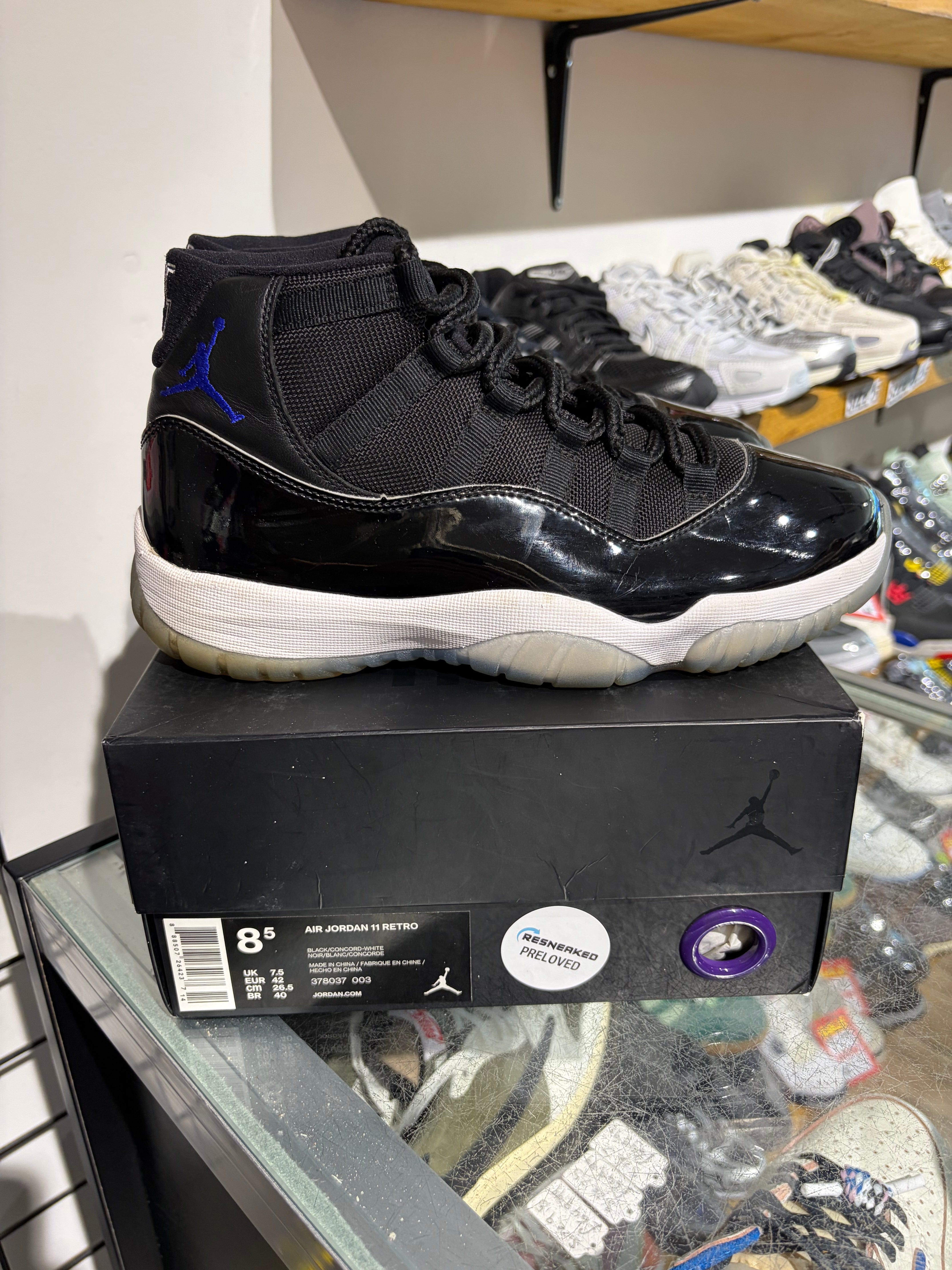 Air Jordan Jordan 11 Space Jam UK 7.5 #160