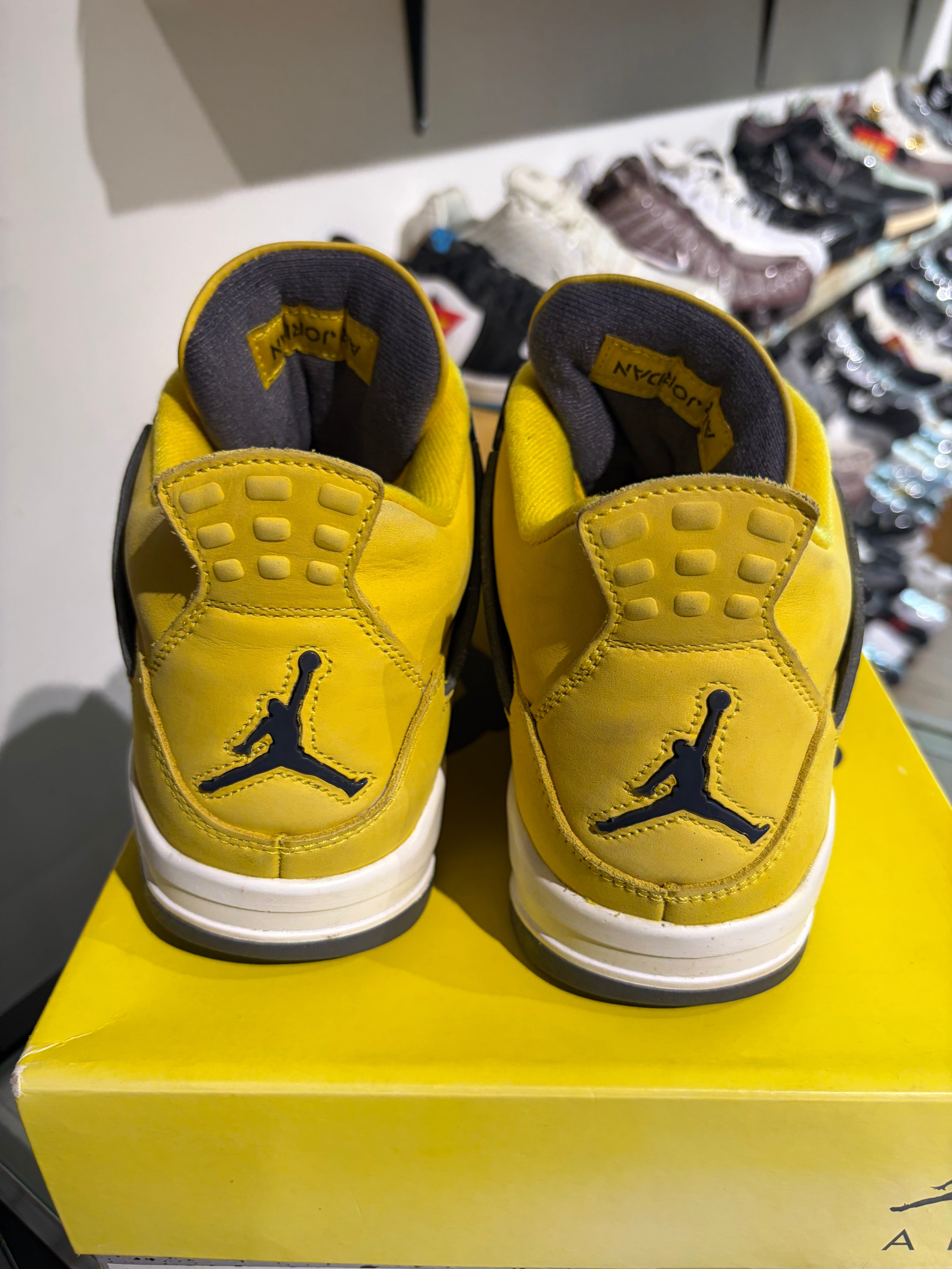 Air Jordan Jordan 4 Lightning UK 7.5 #145
