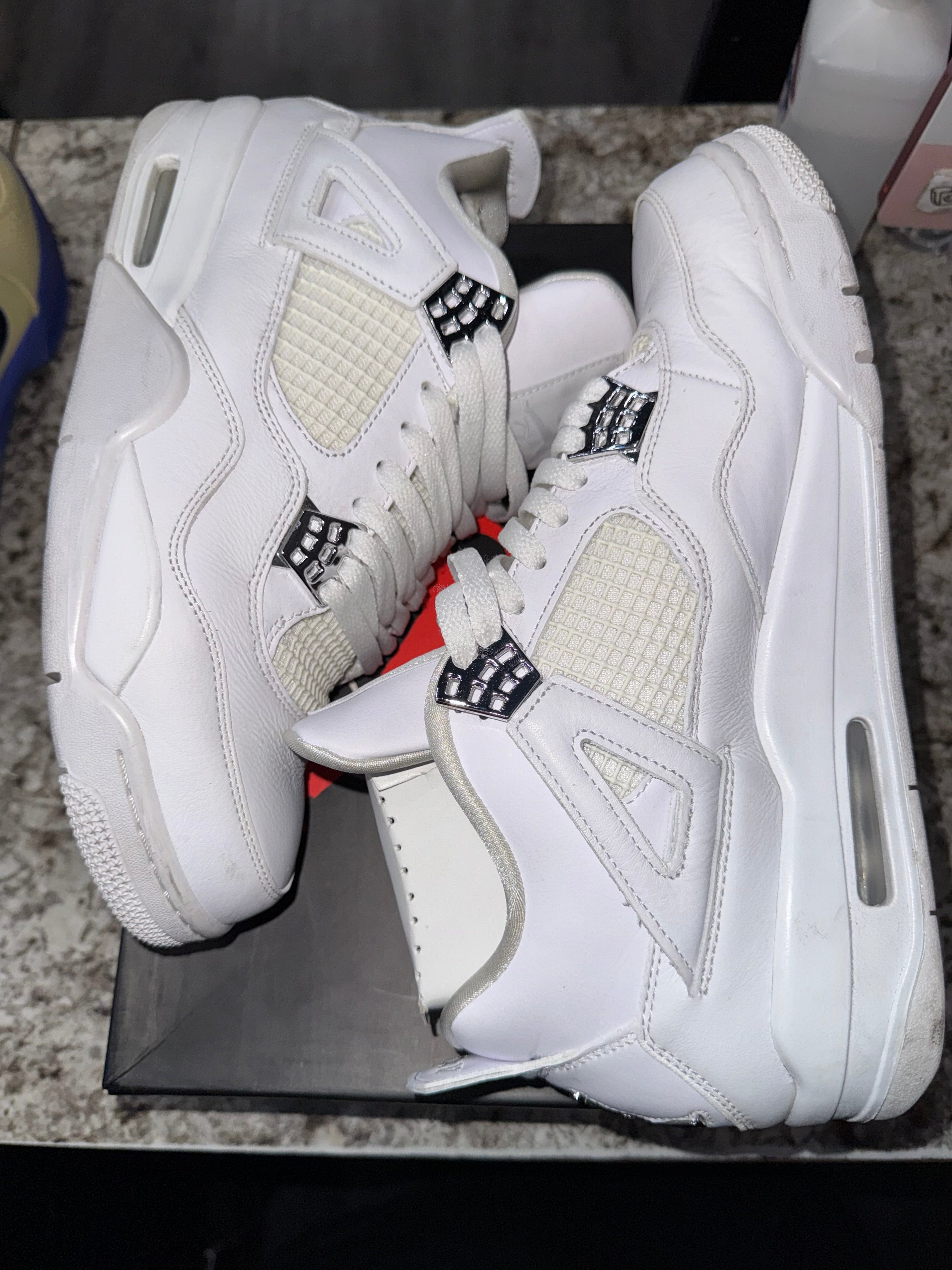 Air Jordan Jordan 4 Retro Pure Money (2017)