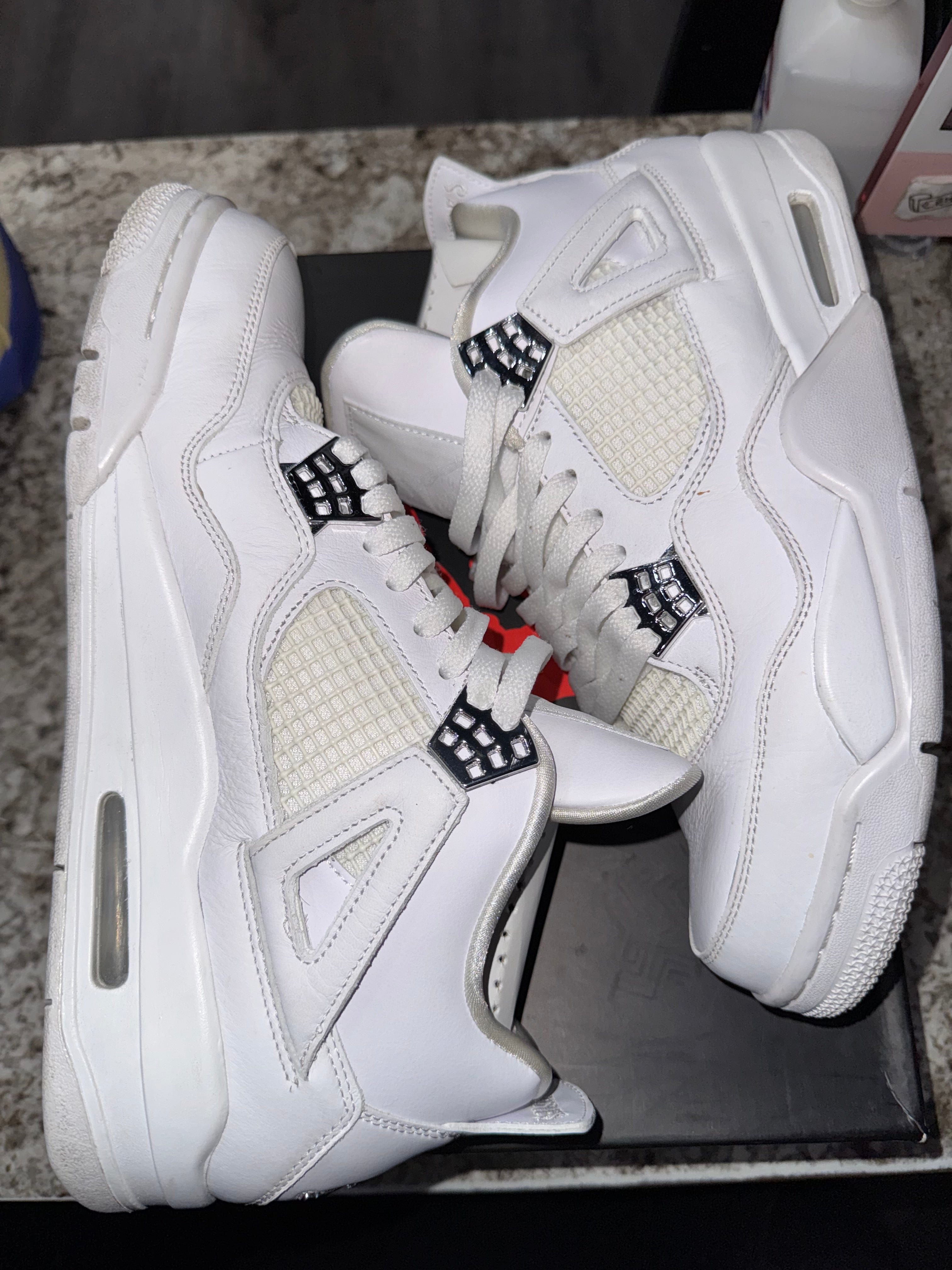 Air Jordan Jordan 4 Retro Pure Money (2017)