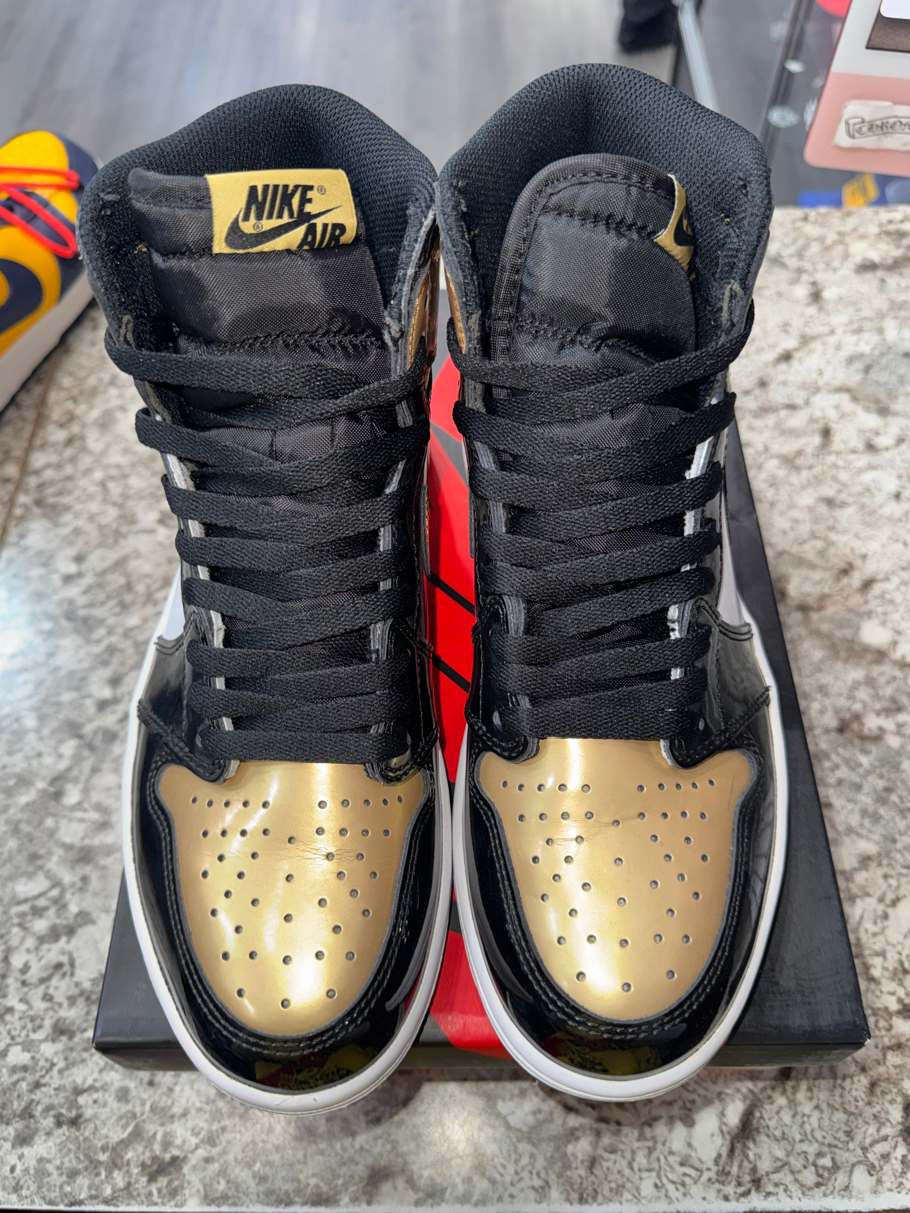 Air Jordan Jordan 1 Retro High NRG Patent Gold Toe
