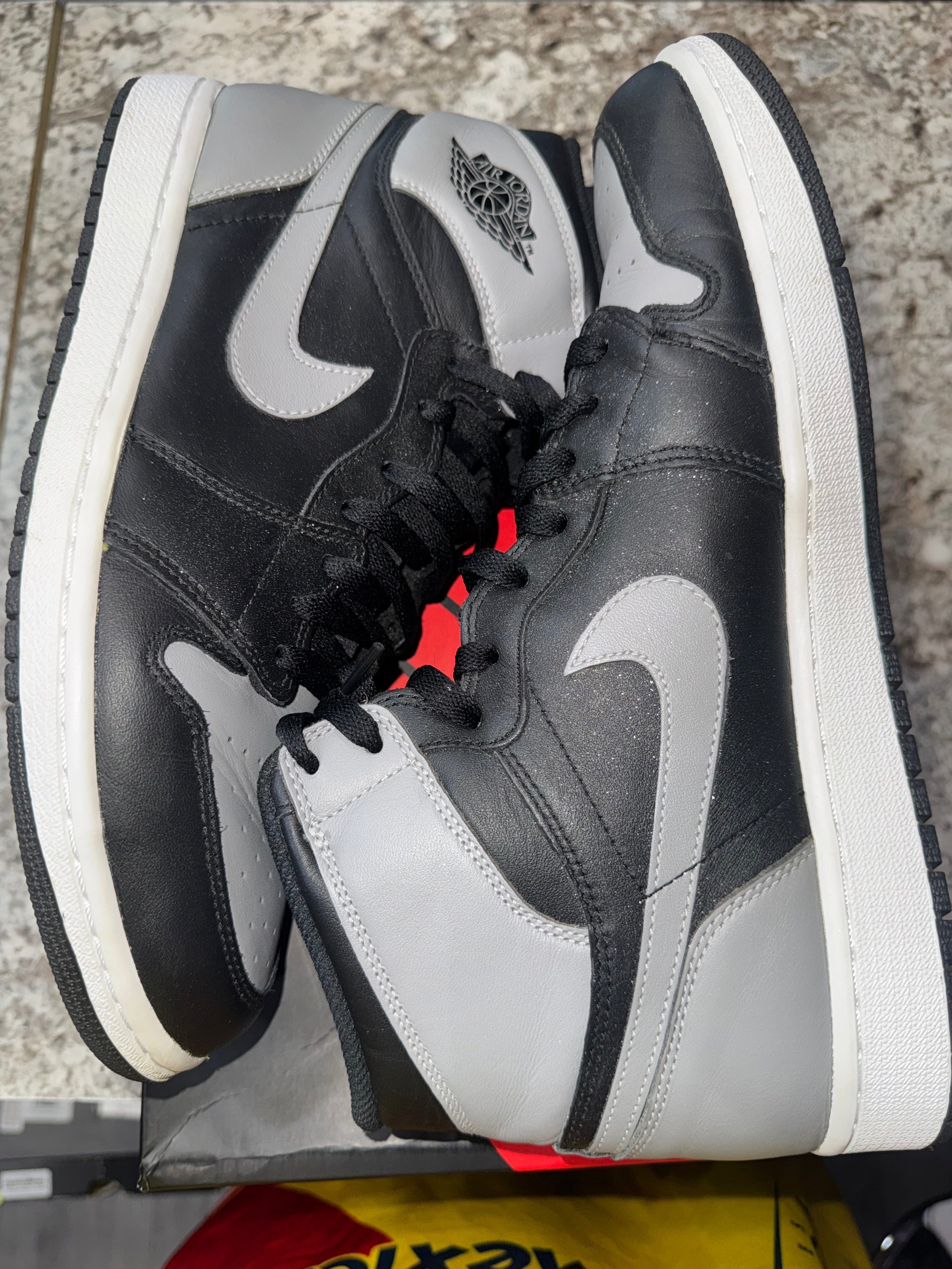 Air Jordan Jordan 1 Retro Shadow (2013)