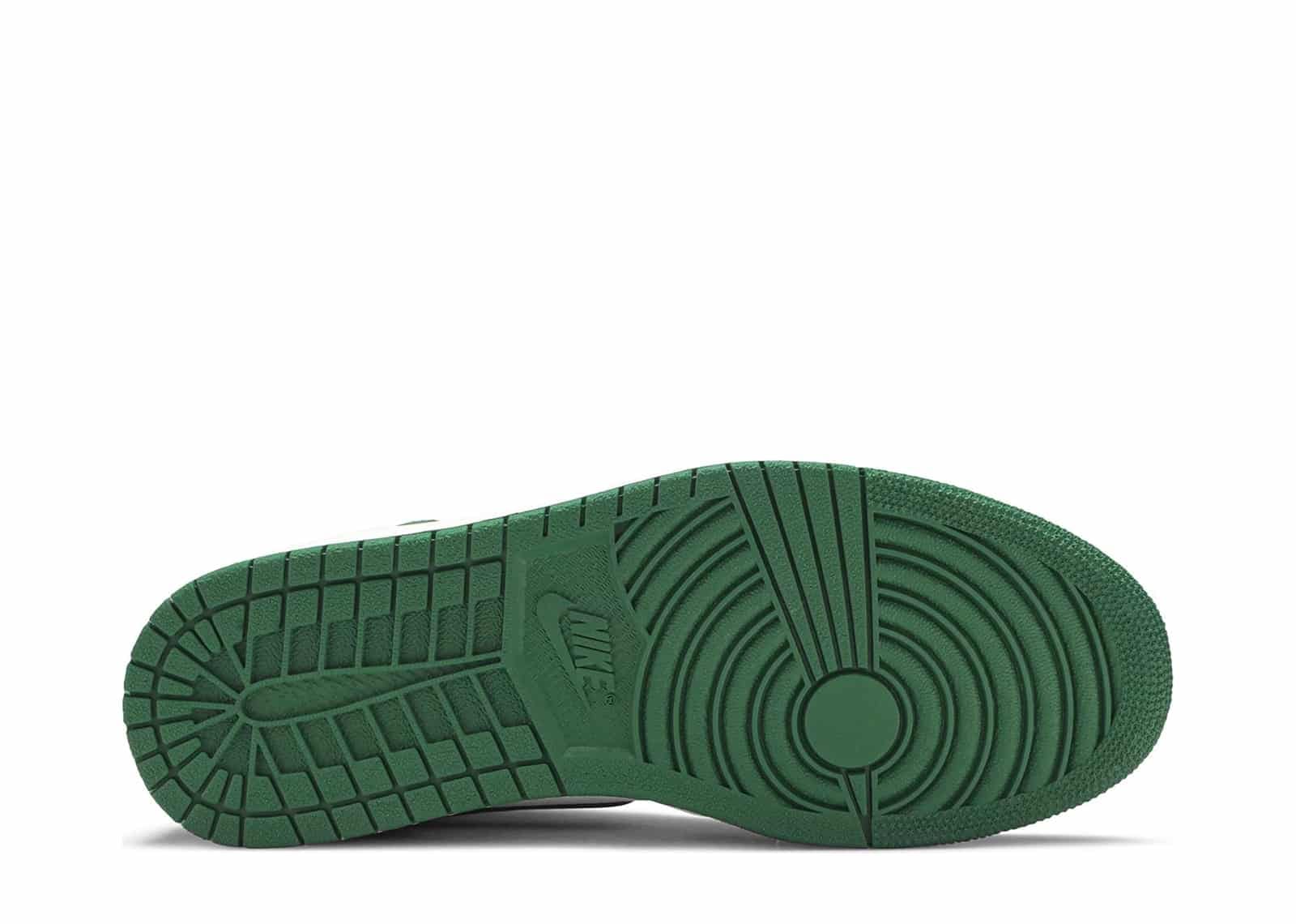 Air Jordan 1 Retro Defining Moments Celtics (DMP)