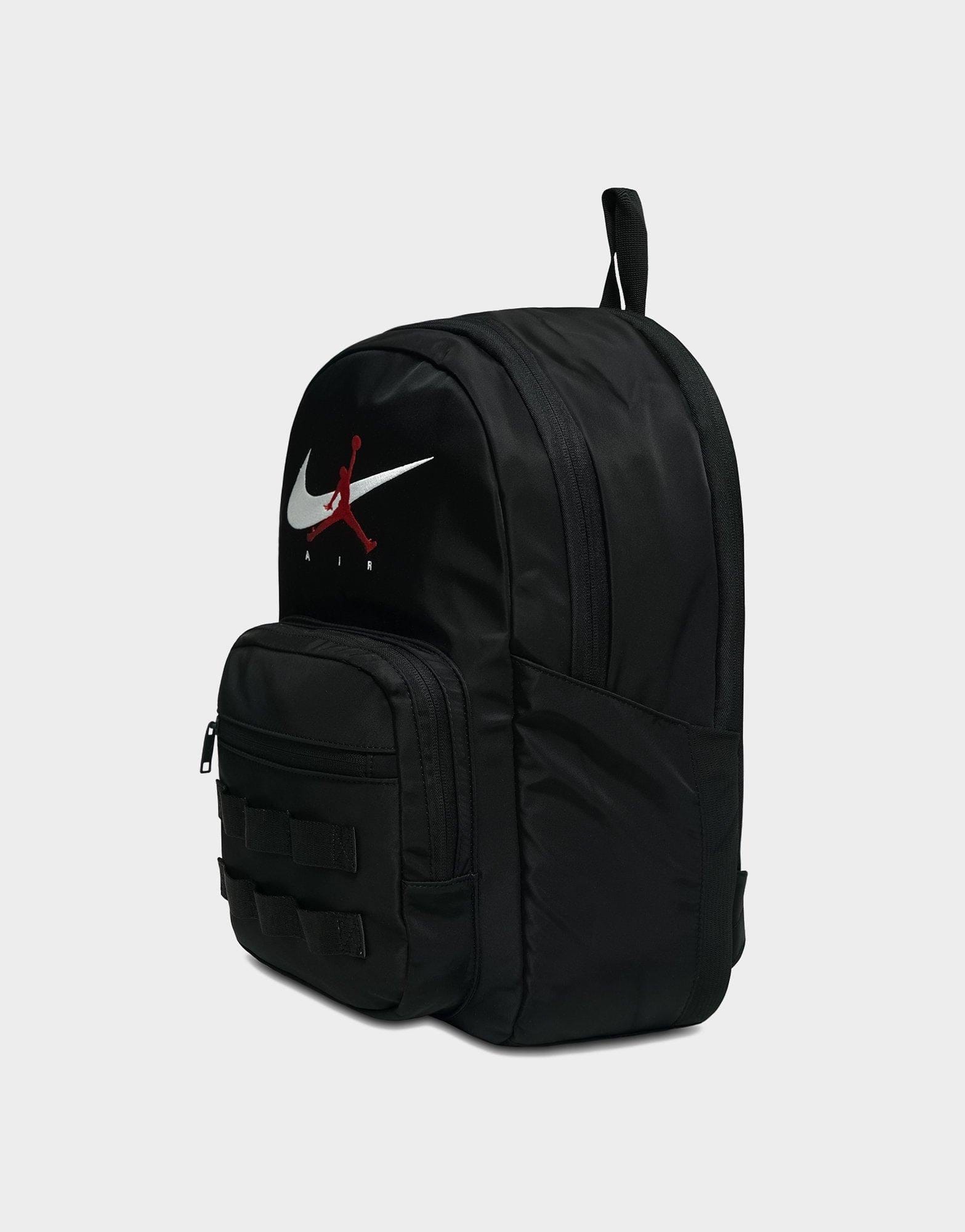 Air Jordan Legends Backpack (22.6 l)