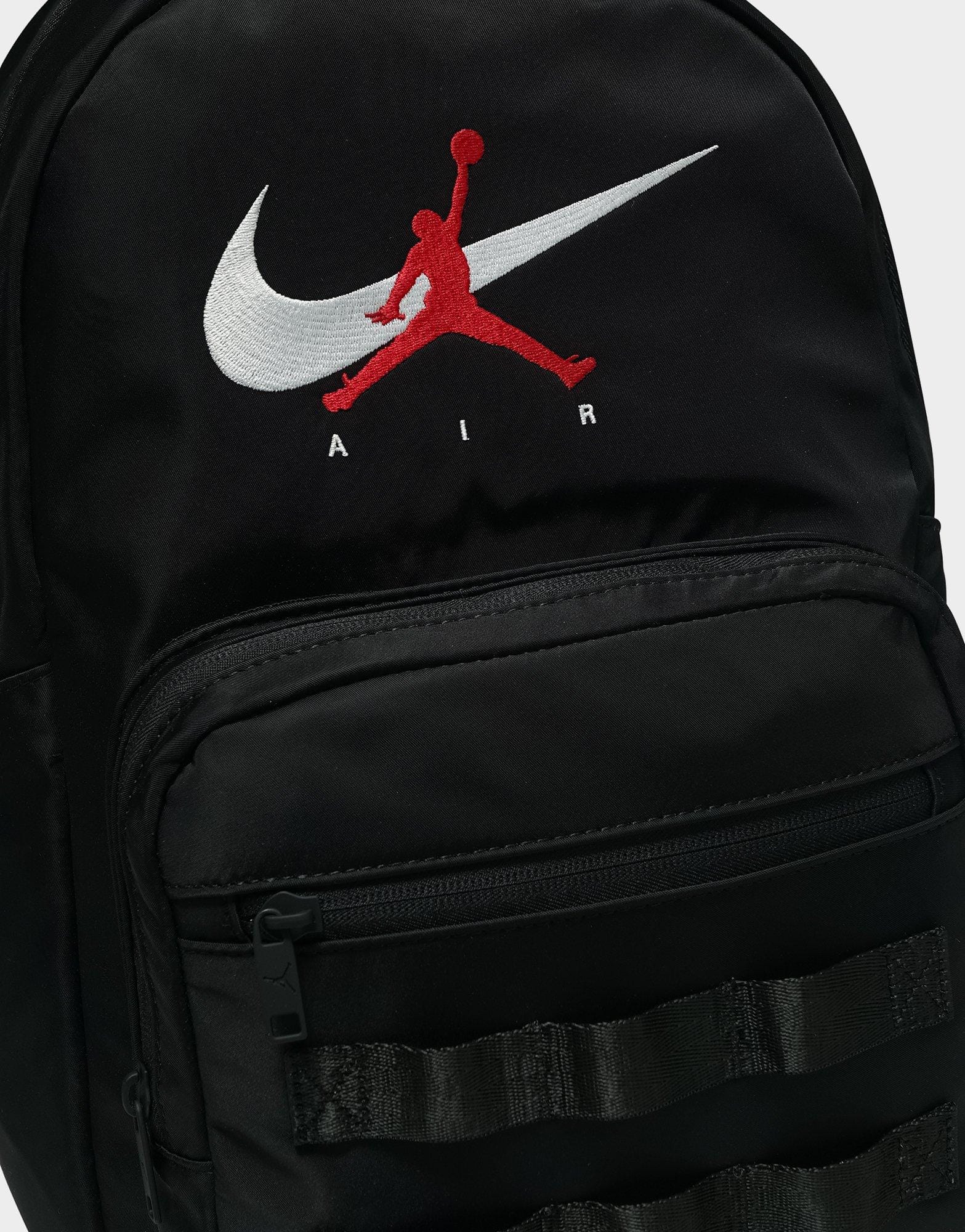 Air Jordan Legends Backpack (22.6 l)