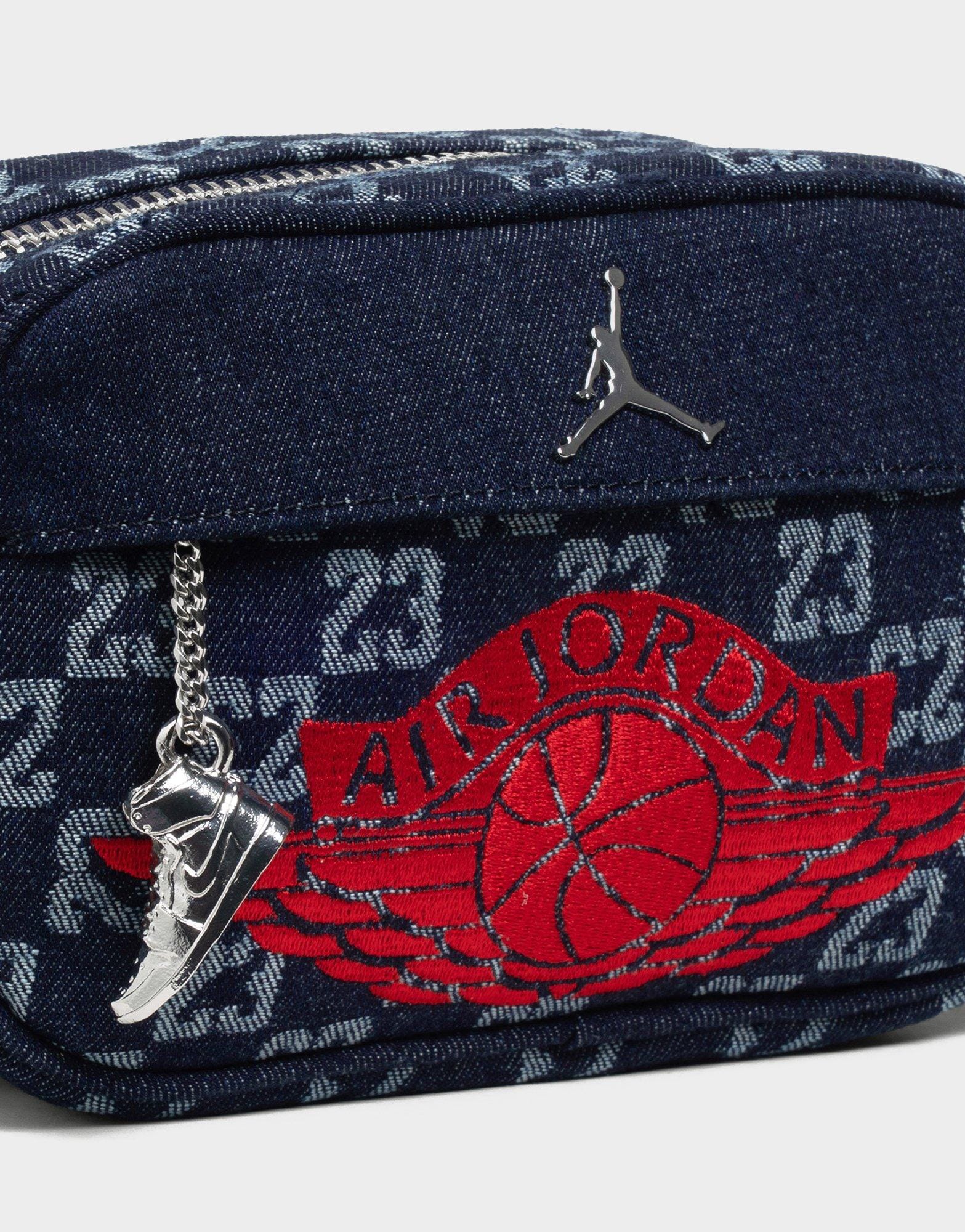 Air Jordan Monogram Camera Bag (1 l)