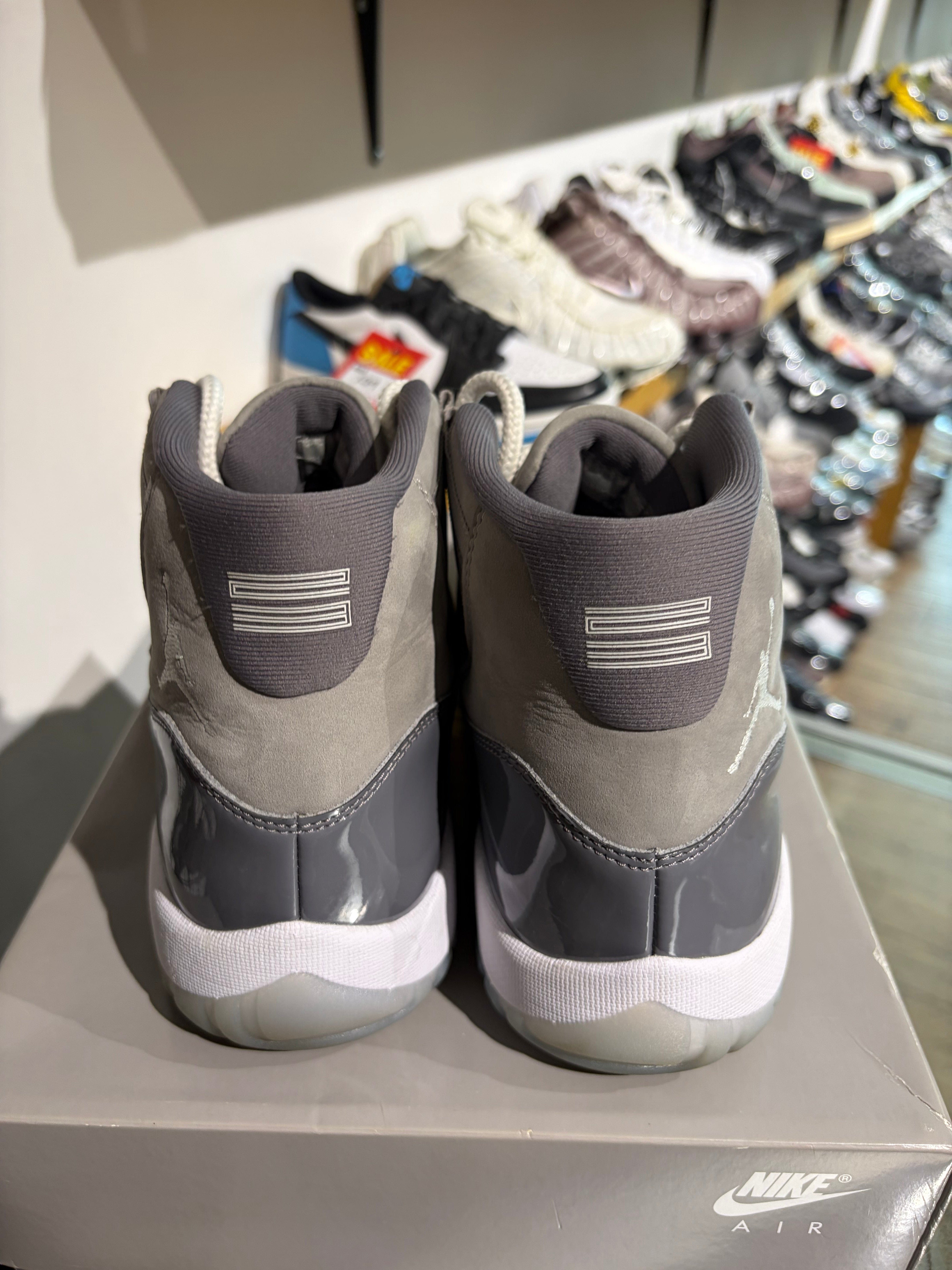 Air Jordan Jordan 11 Cool Grey UK 9.5 #134
