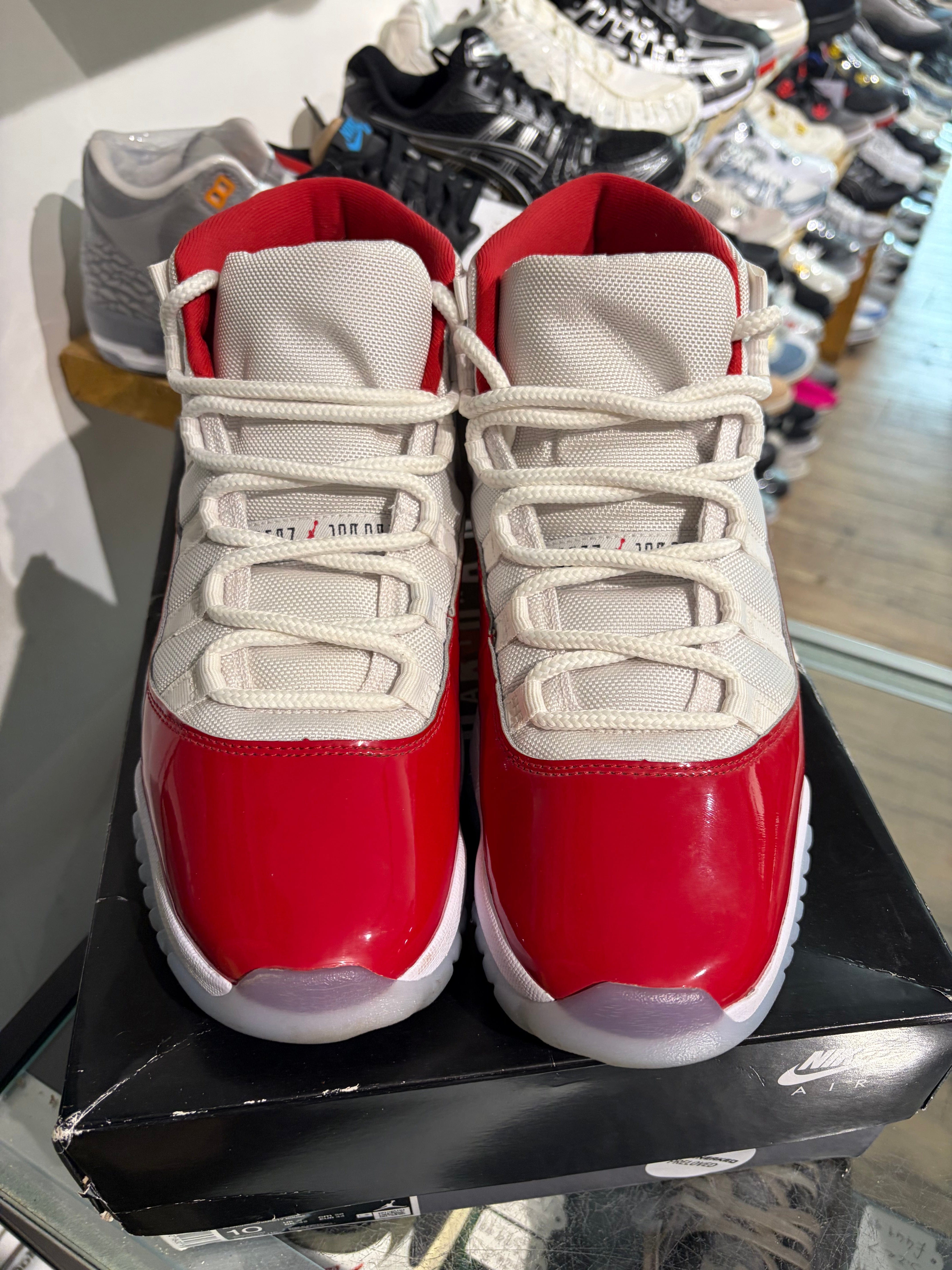 Air Jordan Jordan 11 Cherry UK 9