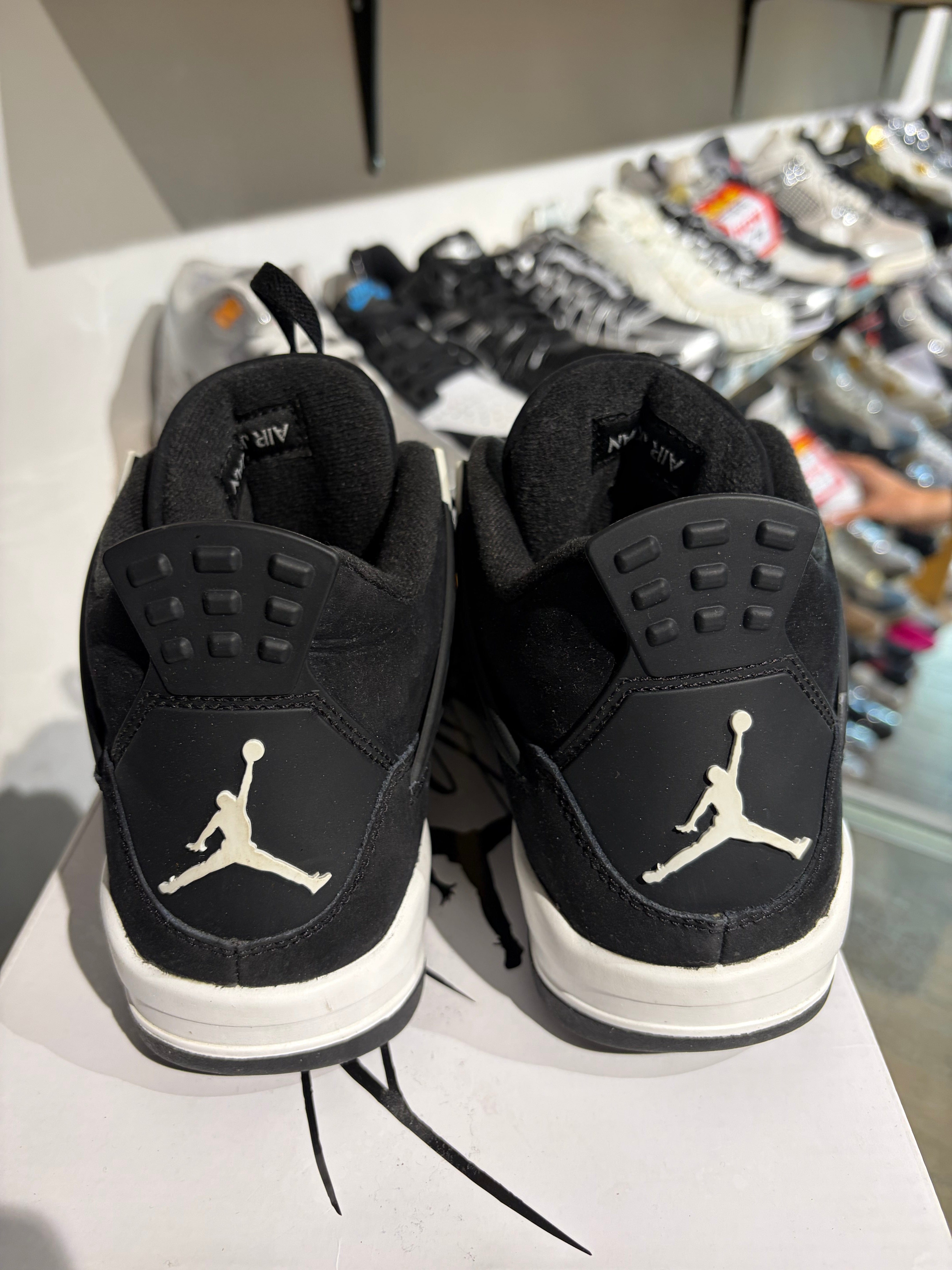 Air Jordan Jordan 4 White Thunder UK 6