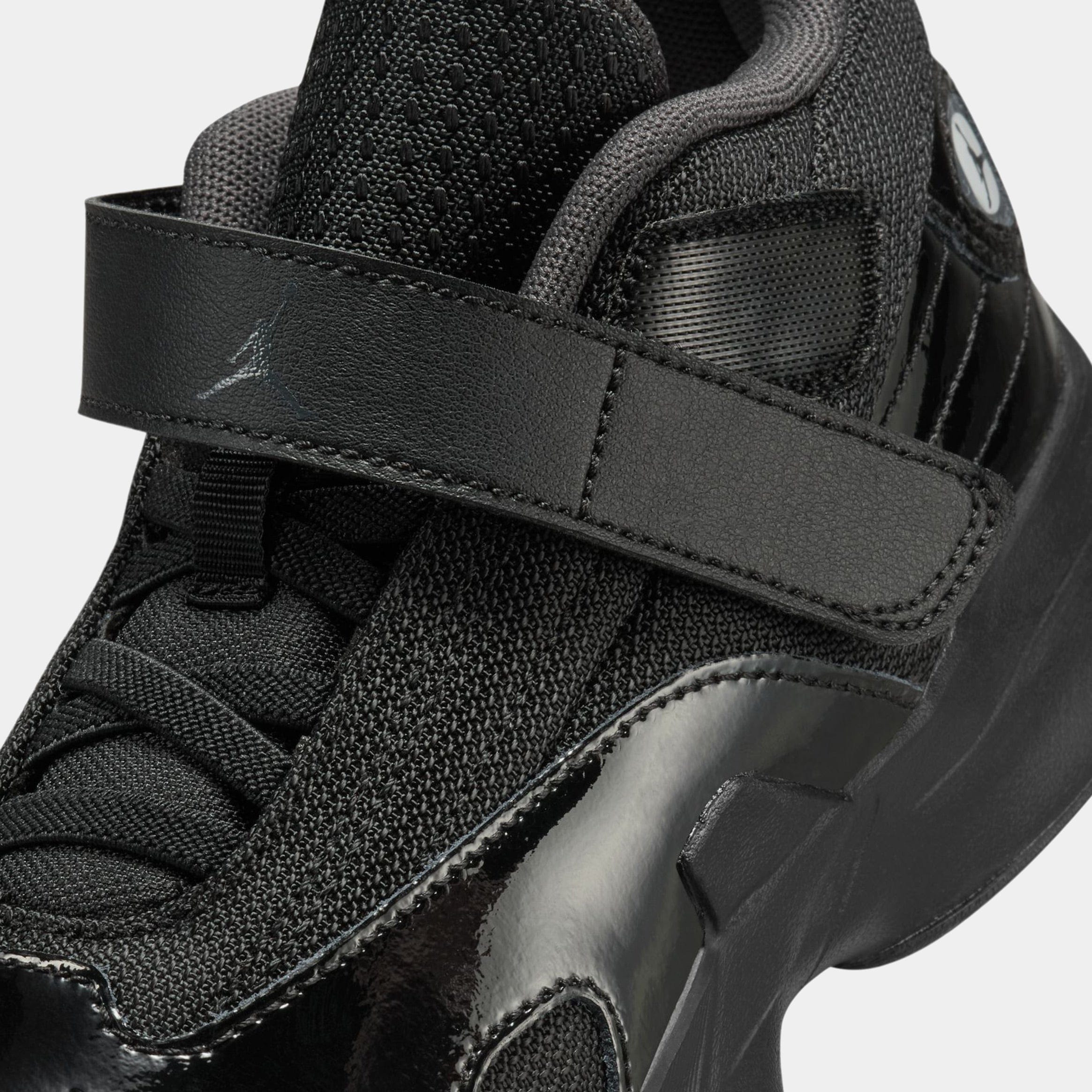 Air Jordan Max Aura 6 Preschool Lifestyle Shoes (Black)