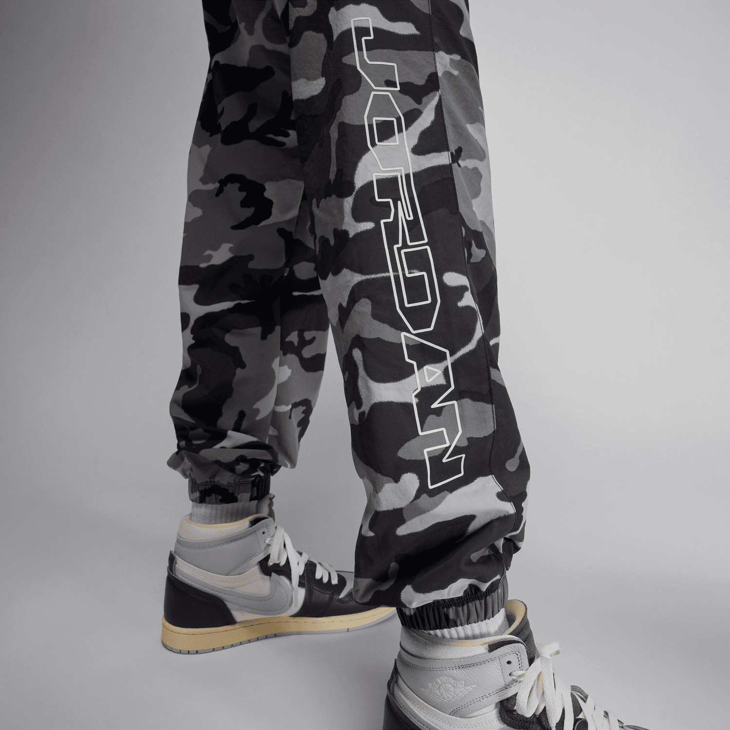 Air Jordan MVP Pants