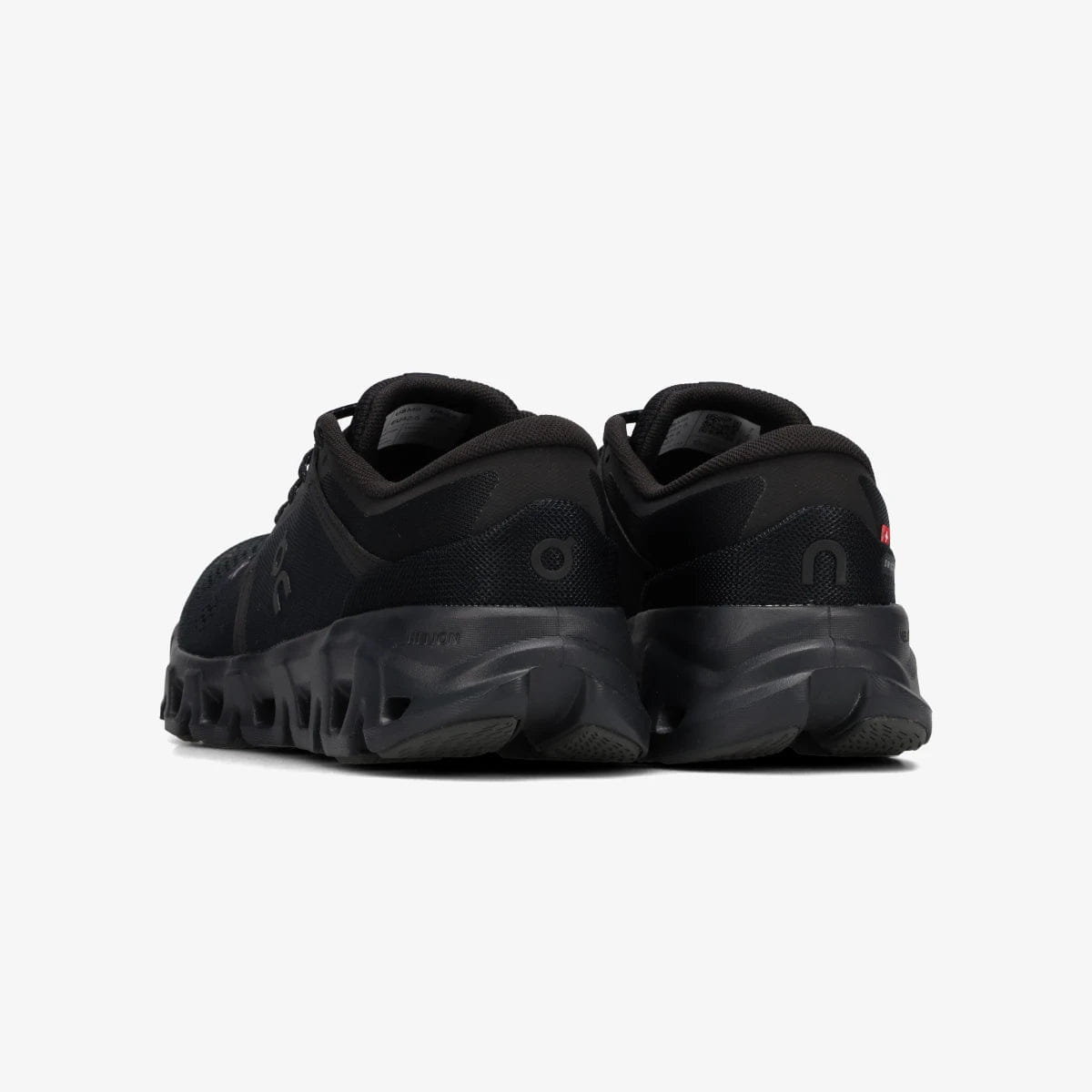 On Running ON CLOUD x 5 (M)