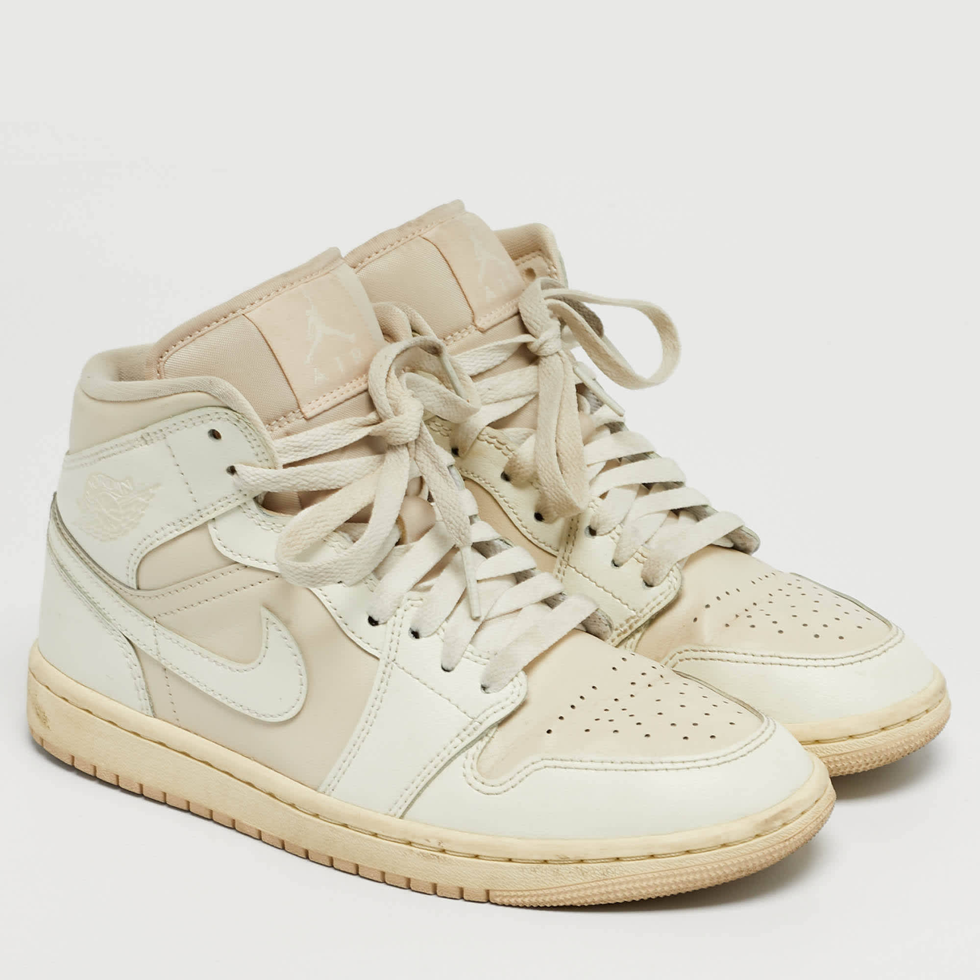Air Jordans White/beige Leather Air Jordan 1 High Top Sneakers