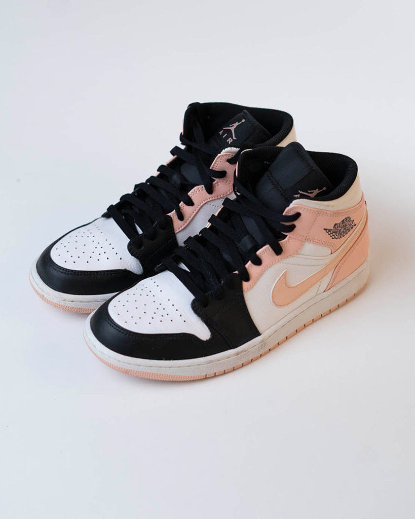 Air Jordan Nike Air Jordan 1 Mid Crimson Tint (UK 8)