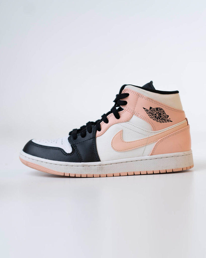 Air Jordan Nike Air Jordan 1 Mid Crimson Tint (UK 8)
