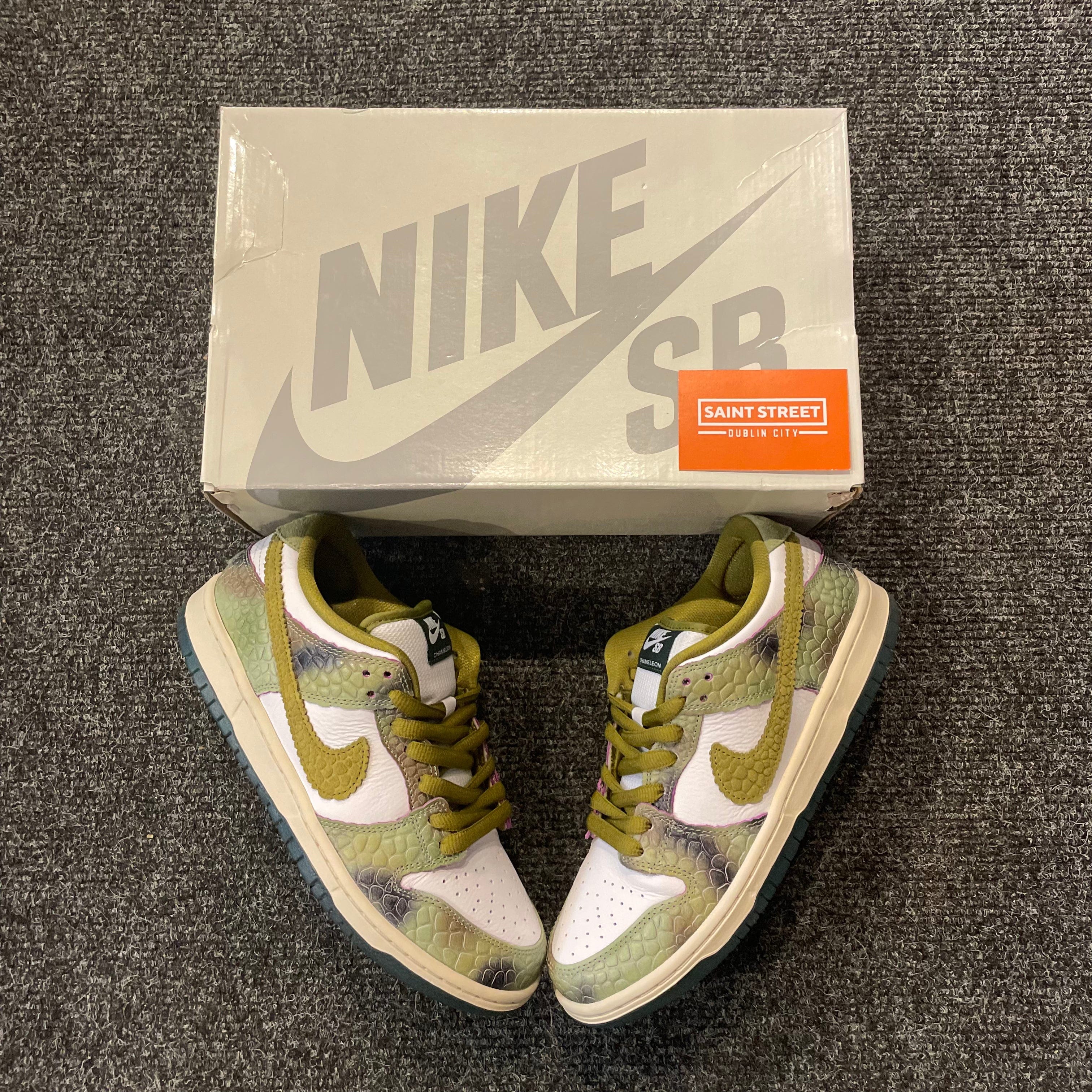 Nike SB Dunk Low Chameleon