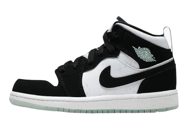 Air Jordan Jordan 1 Mid White Black Teal Tint (GS) جوردان 1 أبيض متوسط أسود أزرق مخضر (GS)