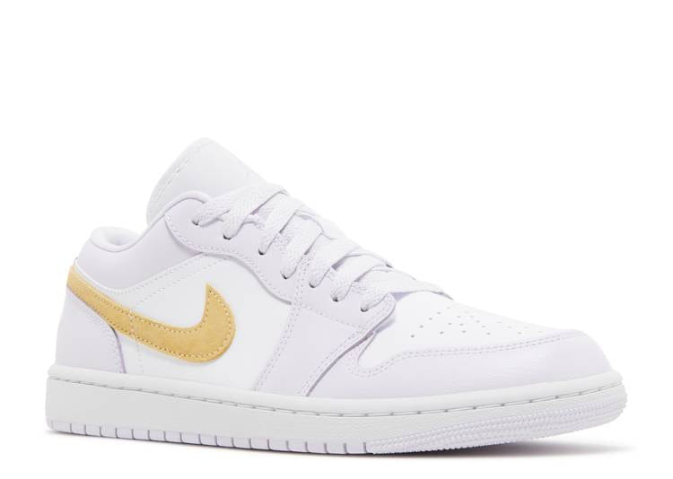 Air Jordan 1 Low Barely Grape (WMNS)