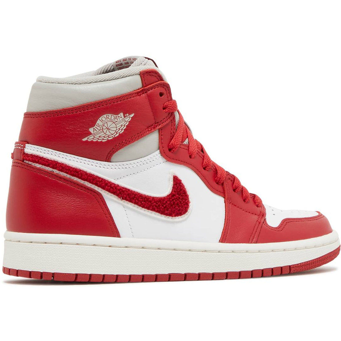 Air Jordan 1 Retro High OG Newstalgia Chenille (2022) (Wmns)