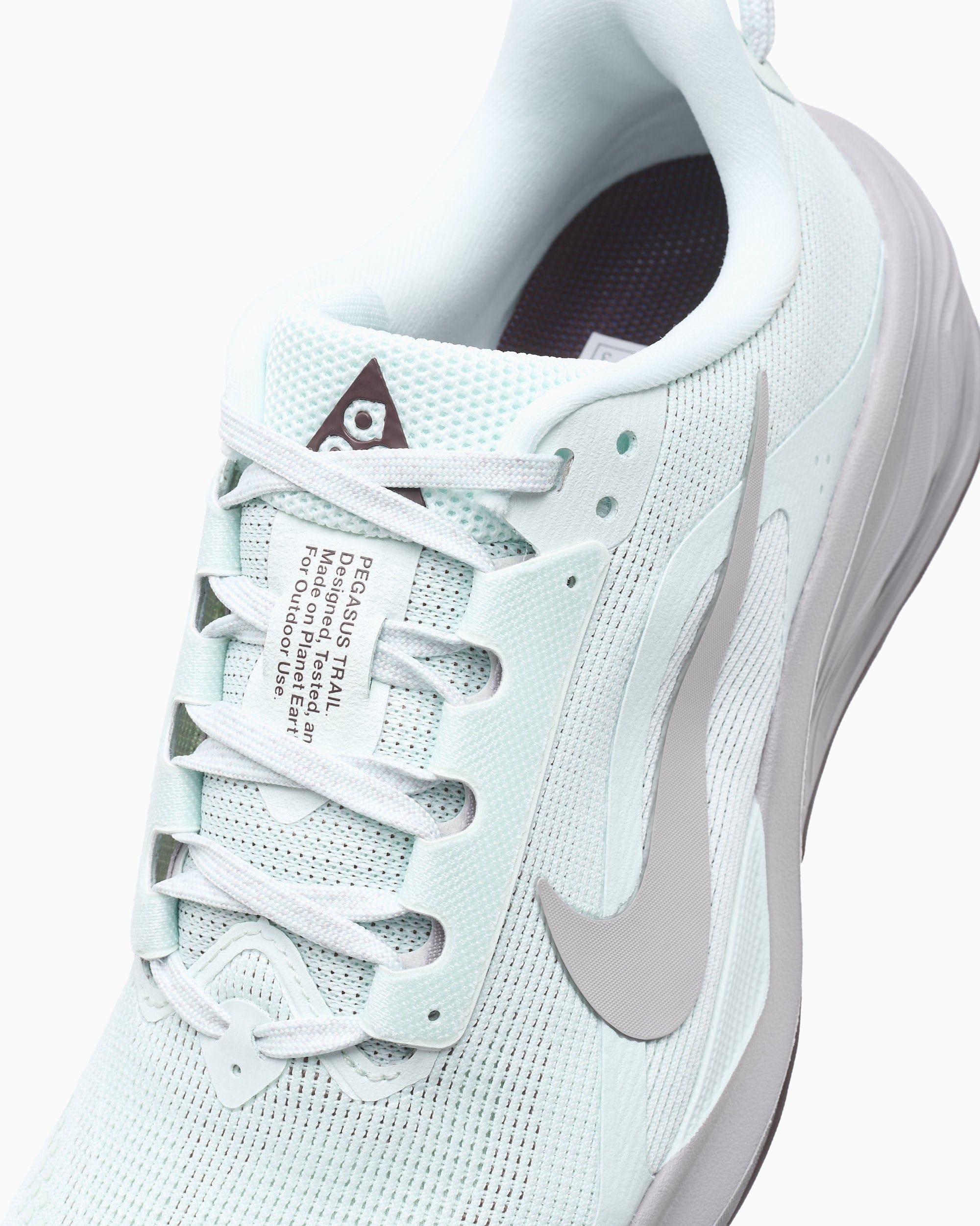 Nike ACG Women's Pegasus Trail