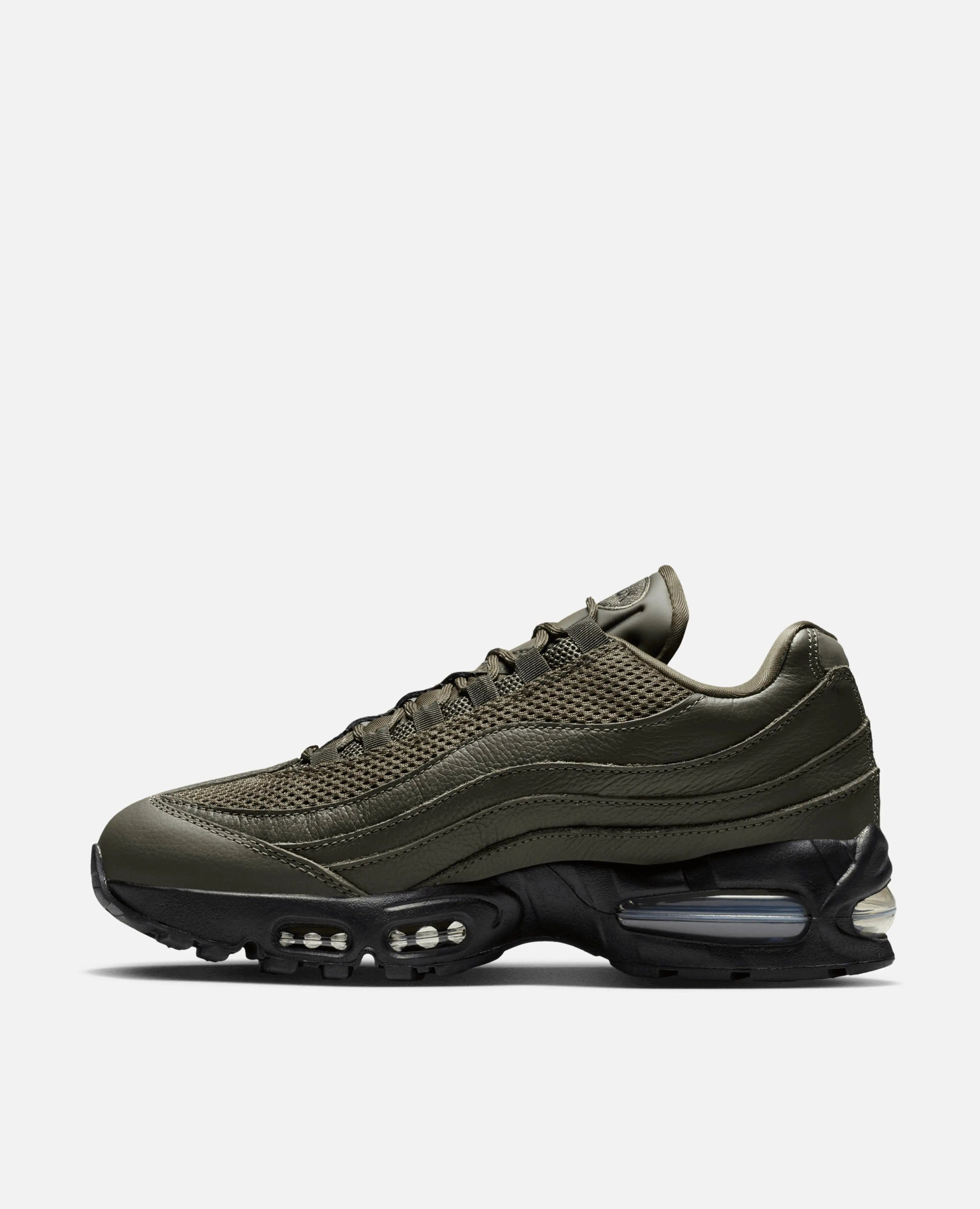 Nike W Nike Air Max 95 (CARGO KHAKI/MEDIUM OLIVE - BLACK)