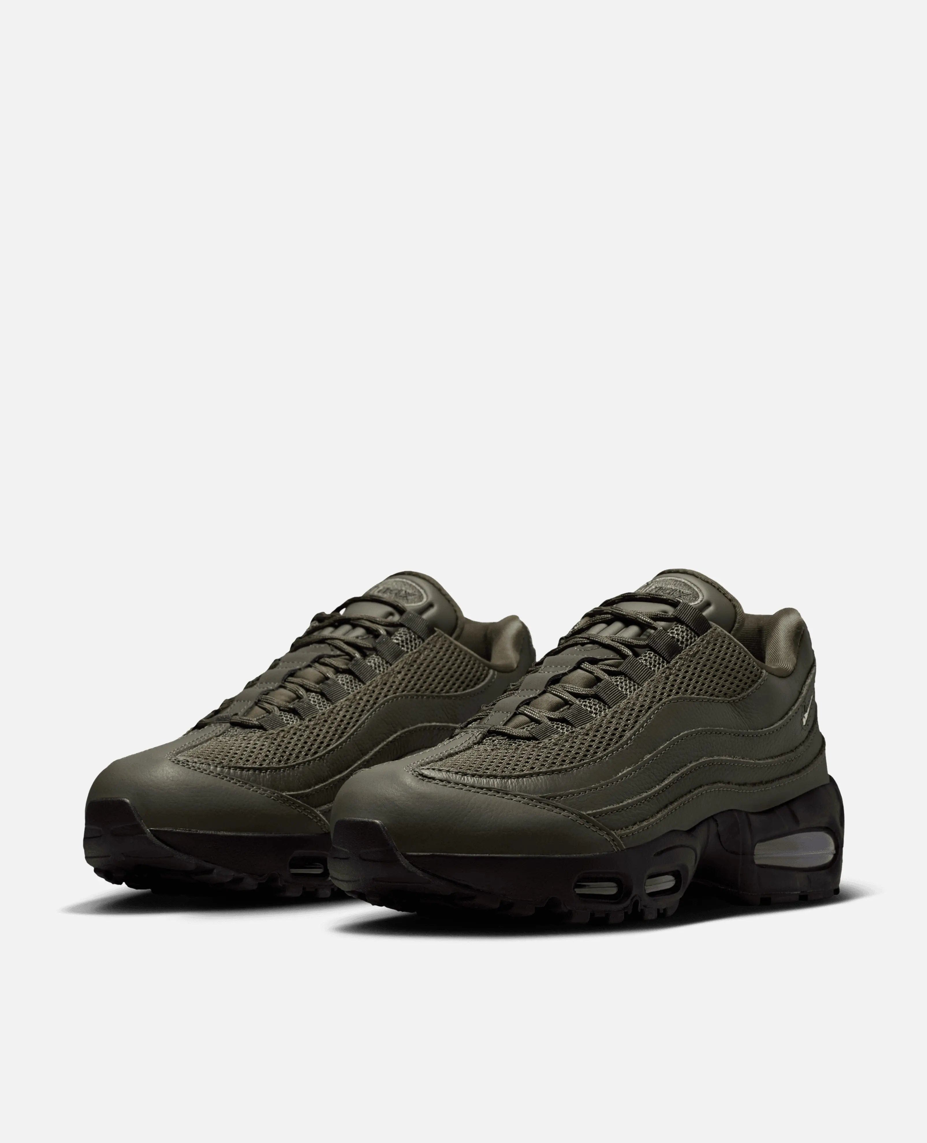 Nike W Nike Air Max 95 (CARGO KHAKI/MEDIUM OLIVE - BLACK)