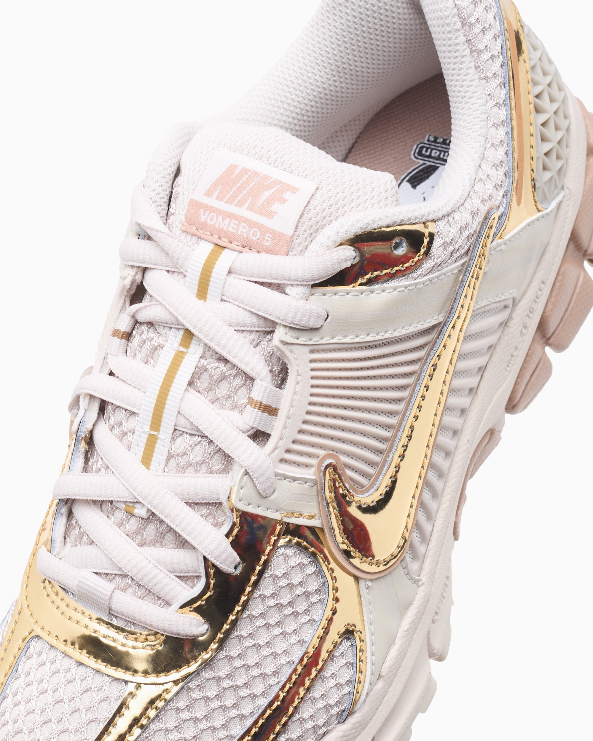 Nike Women's Zoom Vomero 5 Chrome