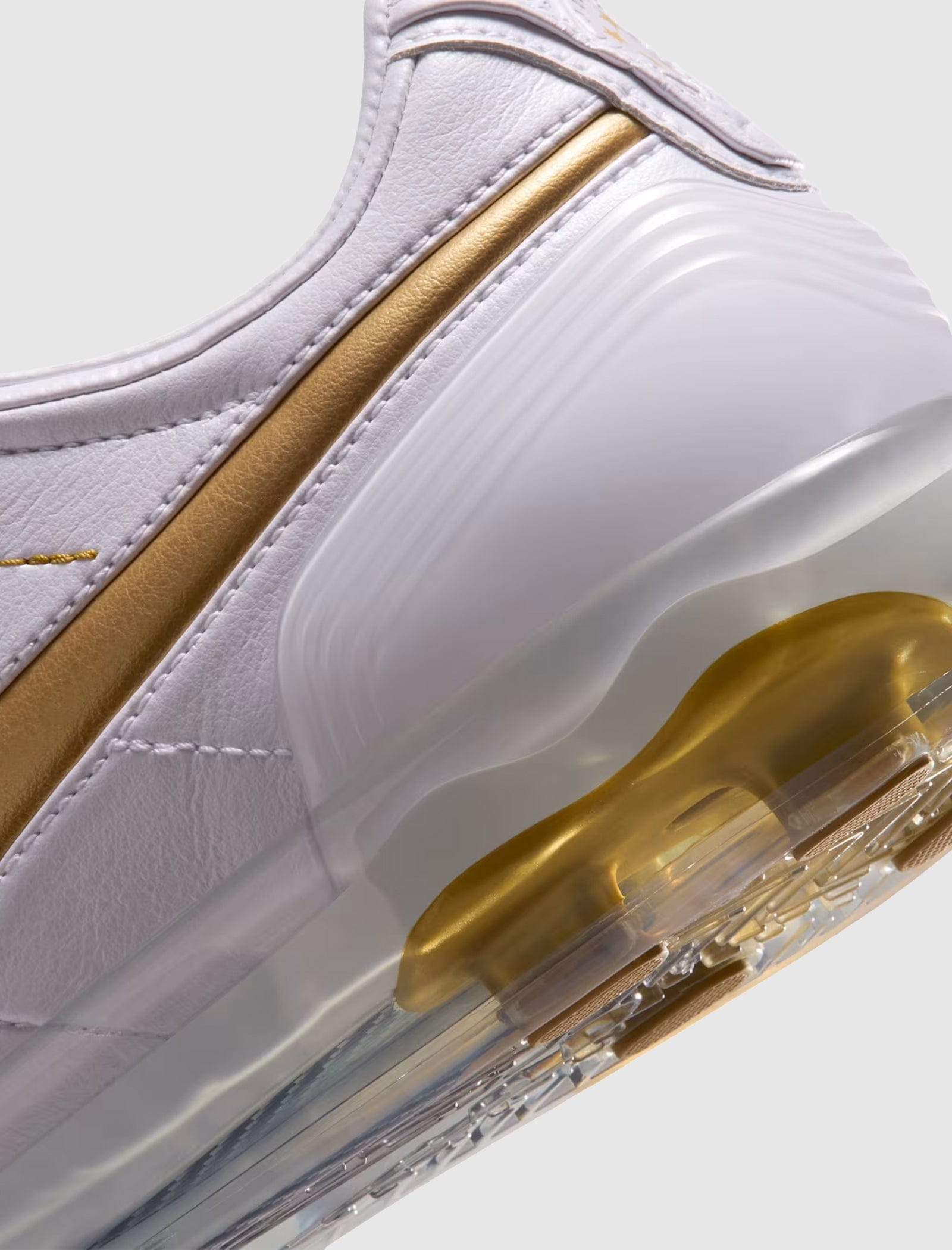 Nike CRYO SHOT TIEMPO LEGEND R10 OG WHITE/METALLIC GOLD/WHITE