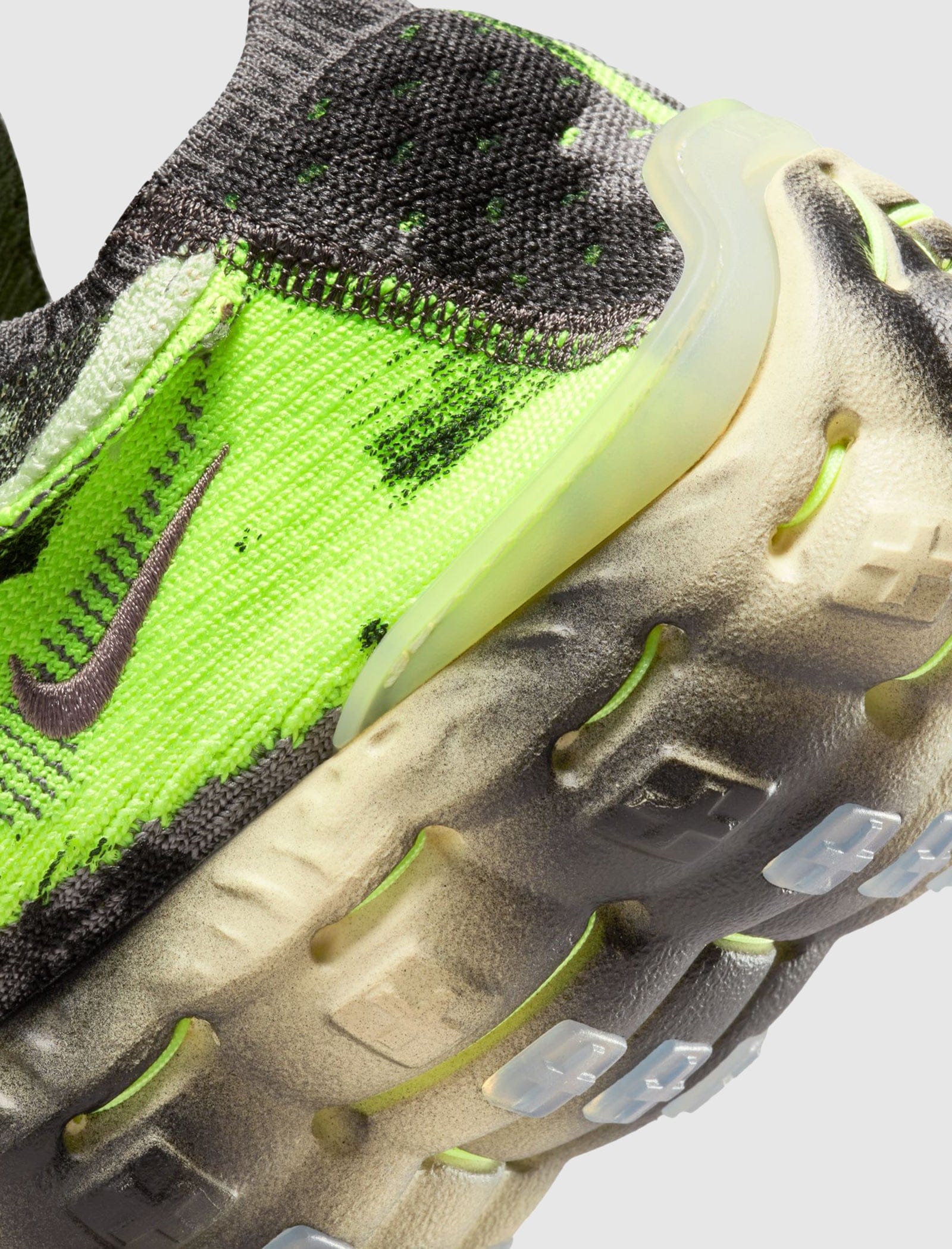 Nike ISPA MINDBODY