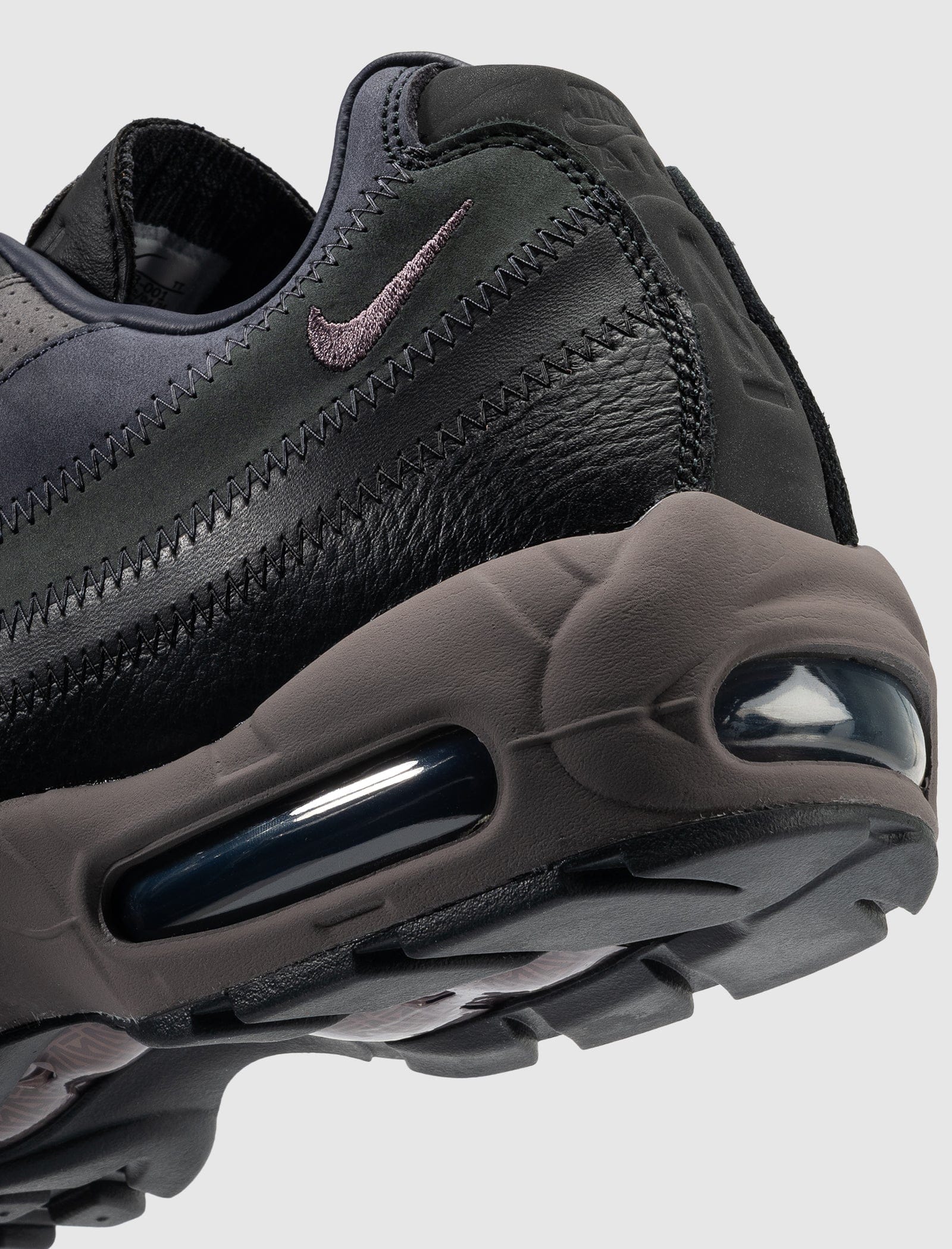 Nike A MA MANIÉRE x NIKE AIR MAX 95 HAND WASH COLD