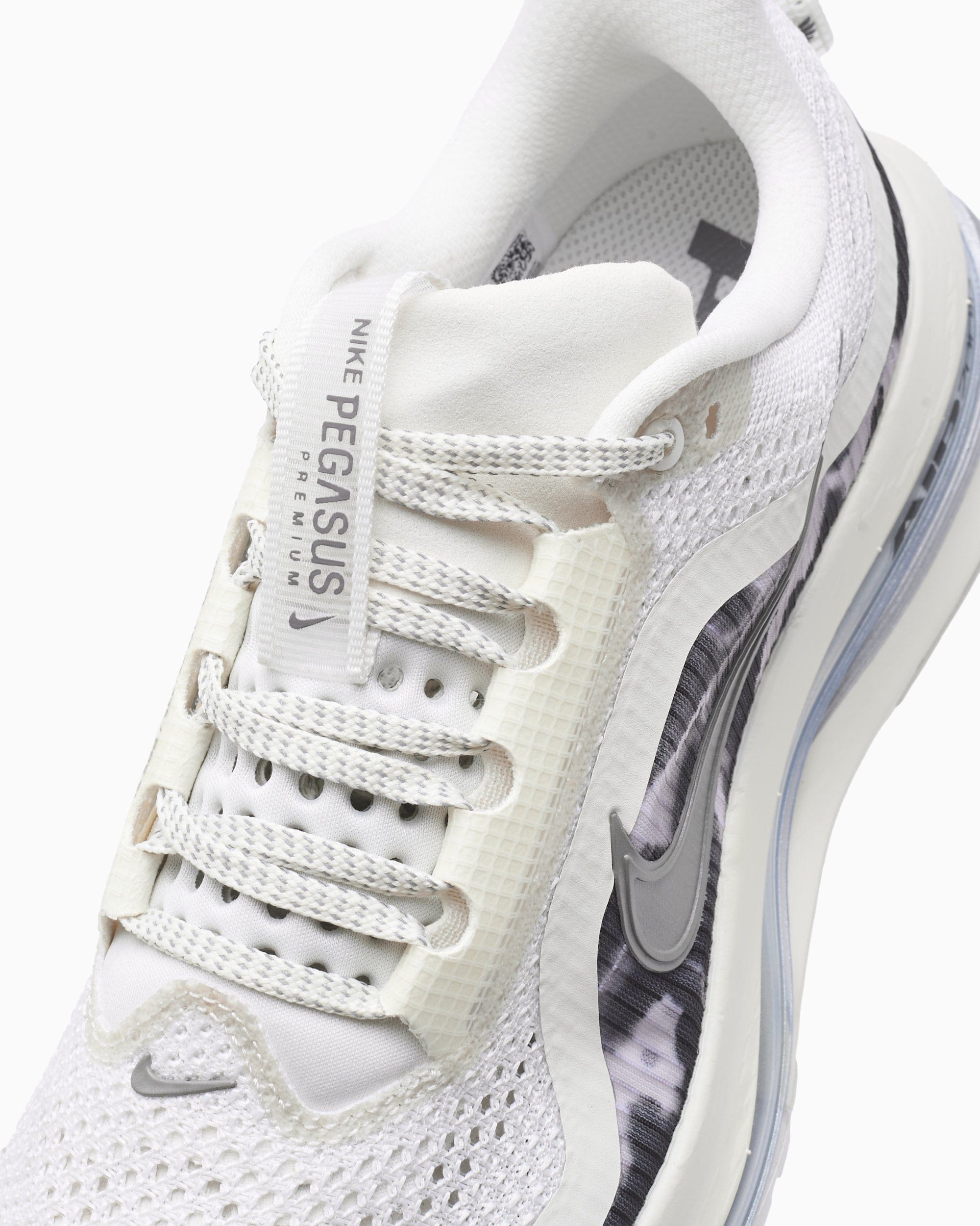 Nike Women's Pegasus Premium SE