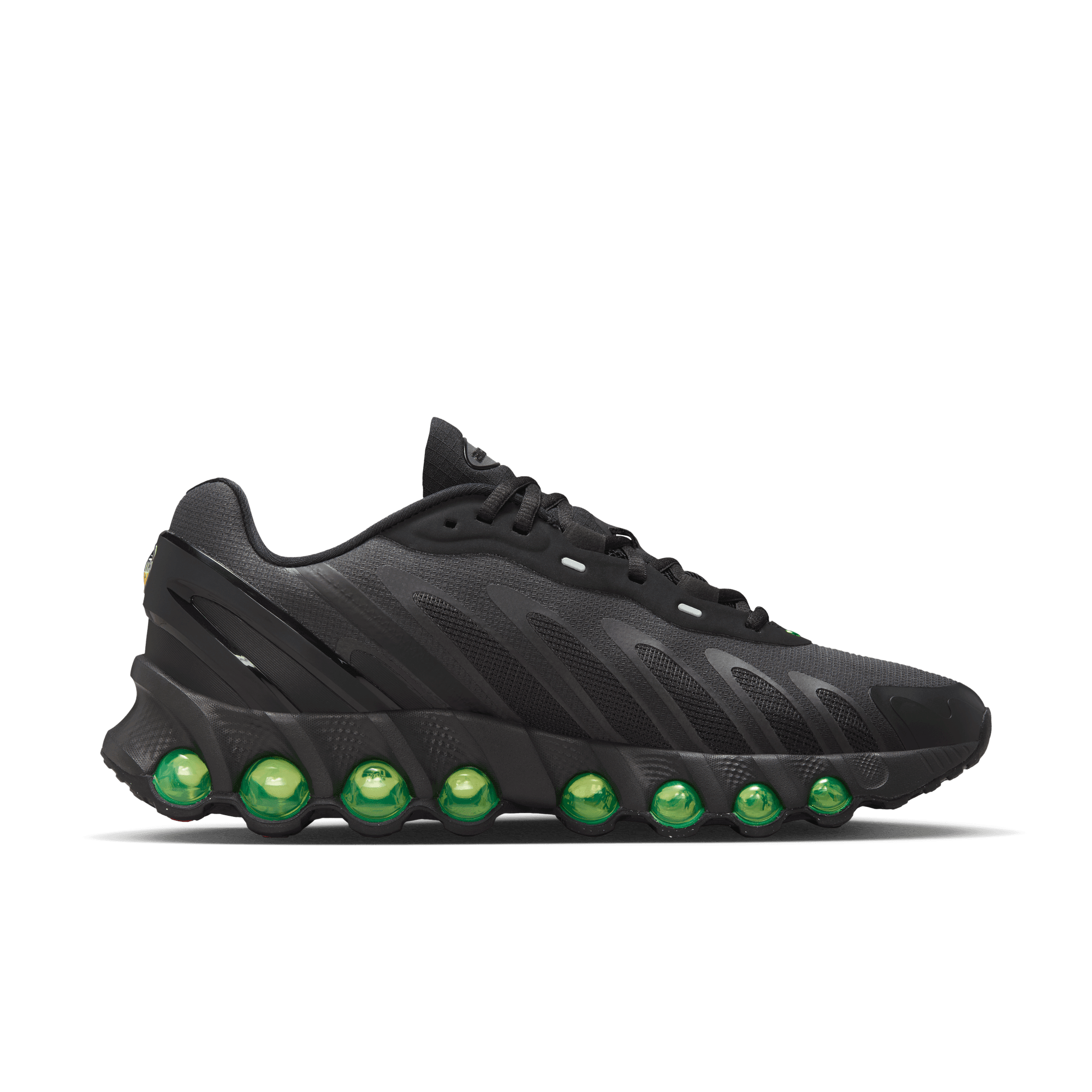 Nike AIR MAX DN8 - BLACK / GREEN STRIKE