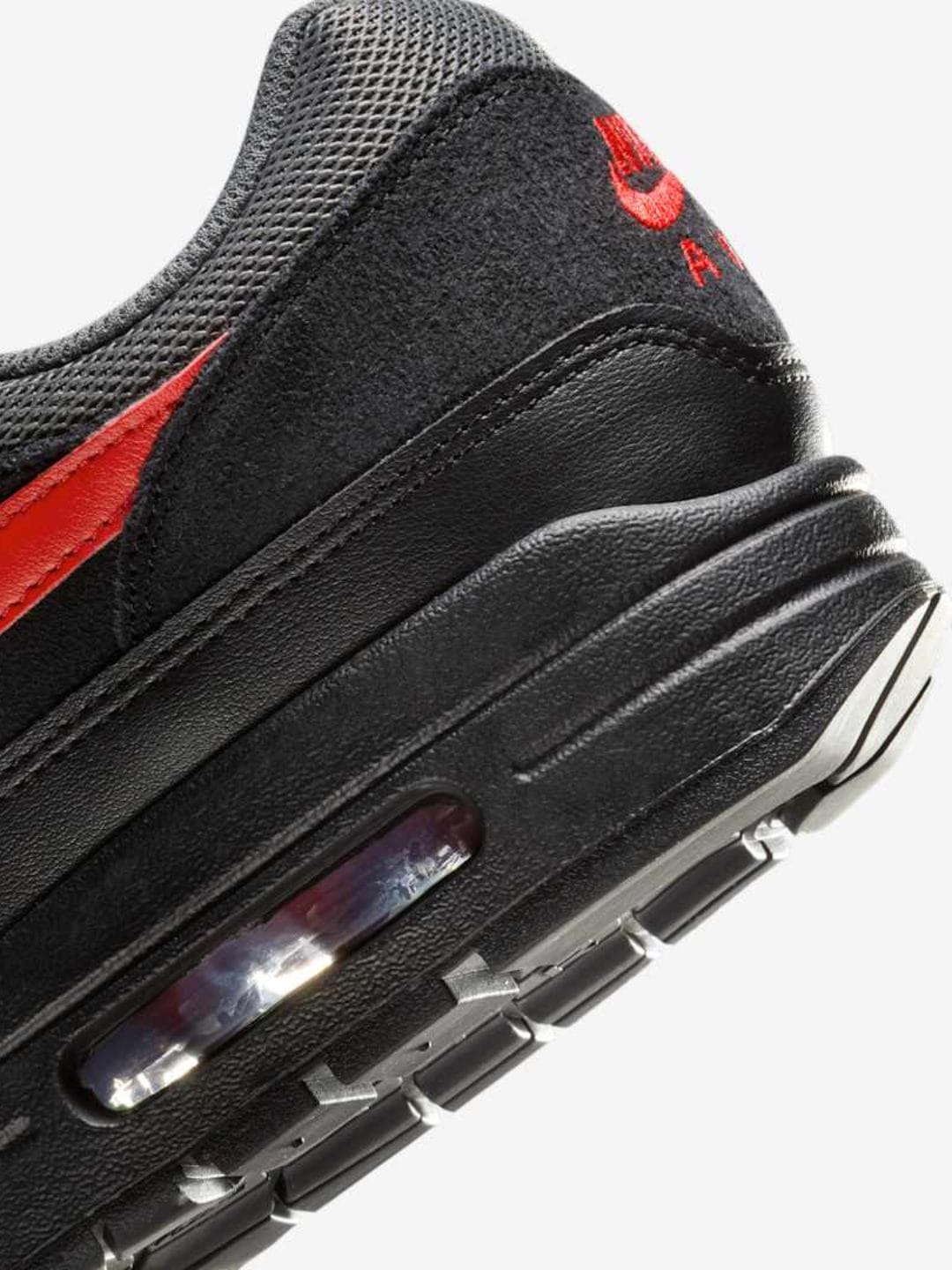 Nike Air Max 1 Essential Vamps