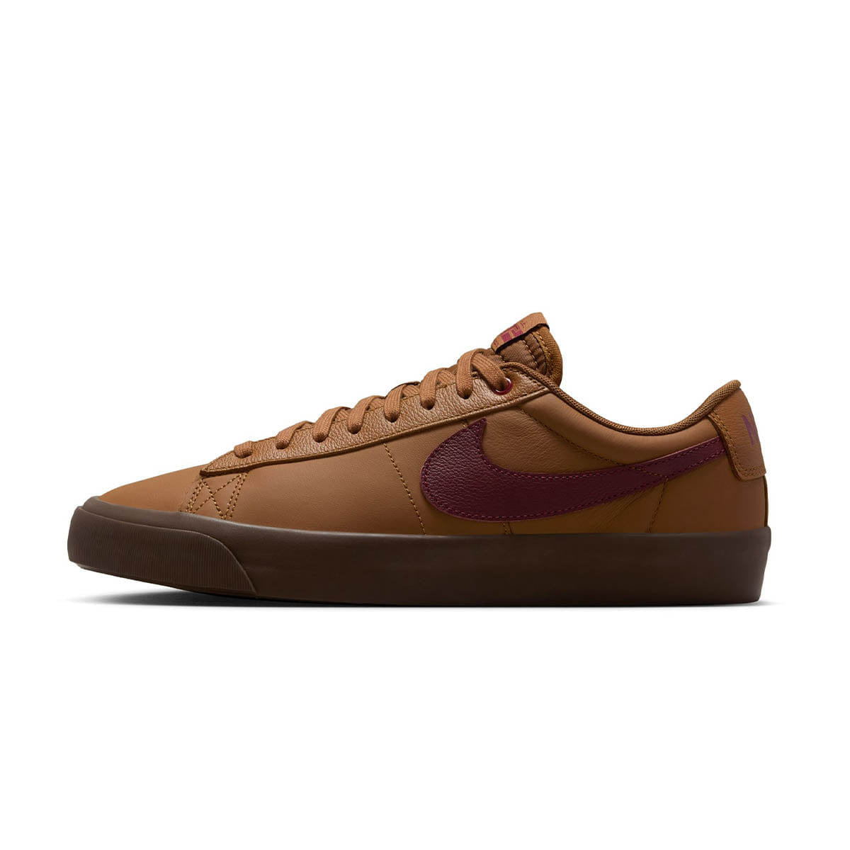Nike SB Blazer Low Pro GT Light British Tan/Gum Yellow/Dark Team Red