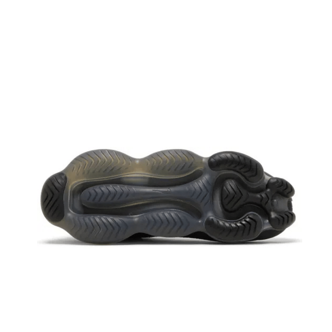 Nike Air Max Scorpion Flyknit Triple Black