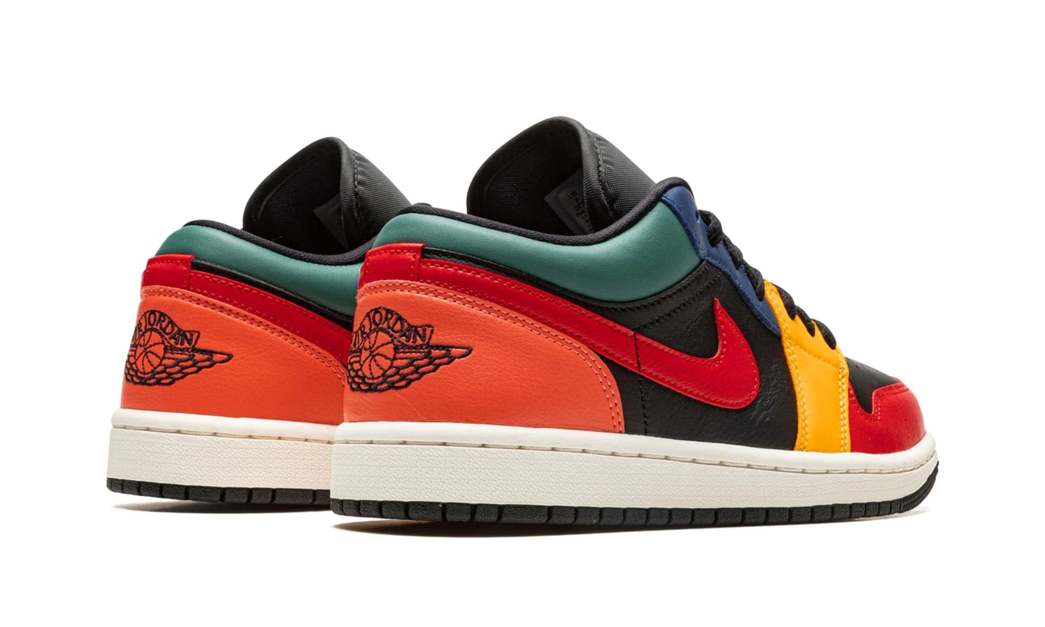 Air Jordan Jordan 1 Low SE Black Multi Color (W) جوردان 1 لو إس إي أسود متعدد الألوان (W)